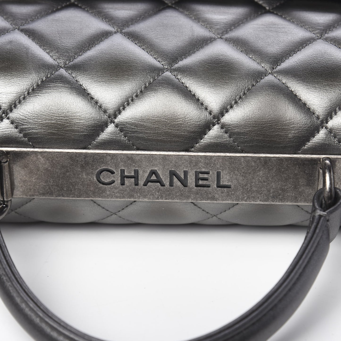 Metallic Calfskin Quilted Large Trendy CC Flap Dual Handle Bag Dark Silver