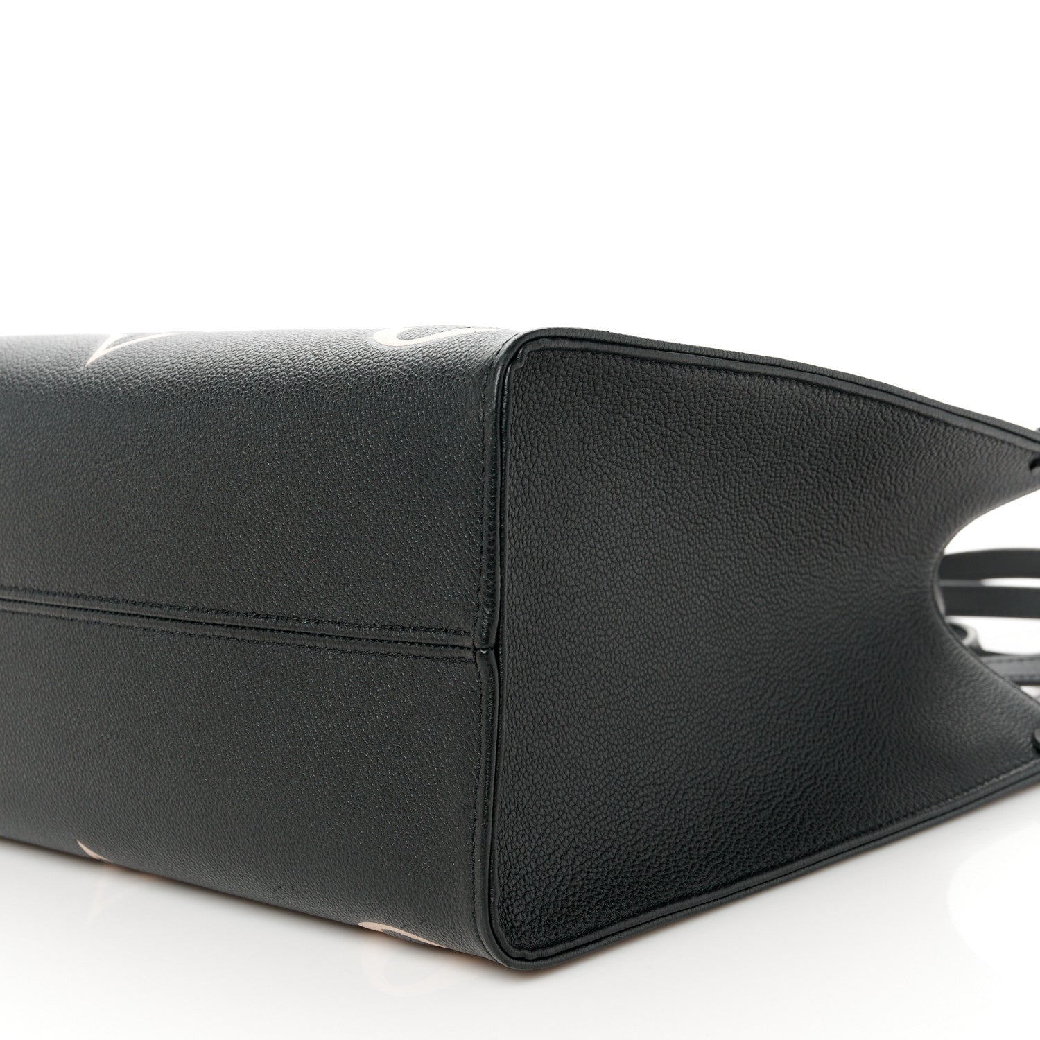 Louis Vuitton Empreinte Monogram Giant Onthego MM Black Beige 9 of 10