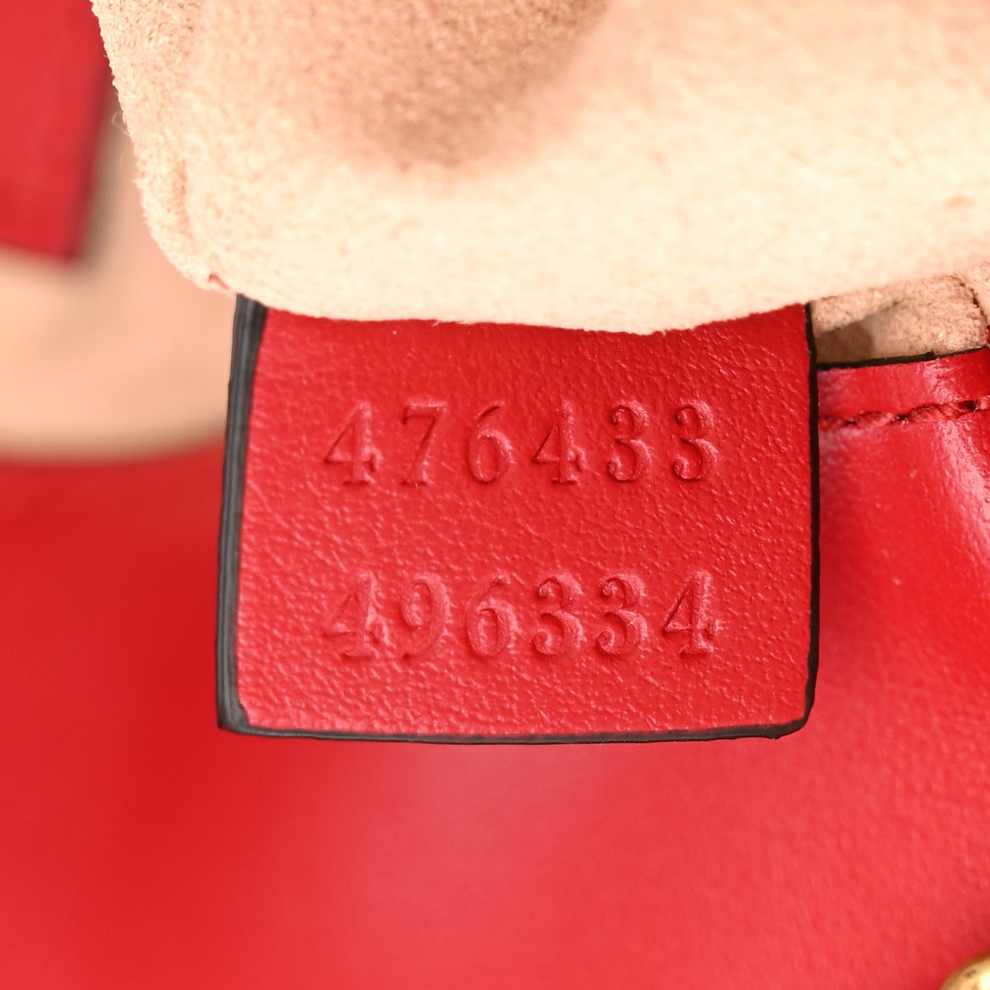Calfskin Matelasse Super Mini GG Marmont Shoulder Bag Hibiscus Red
