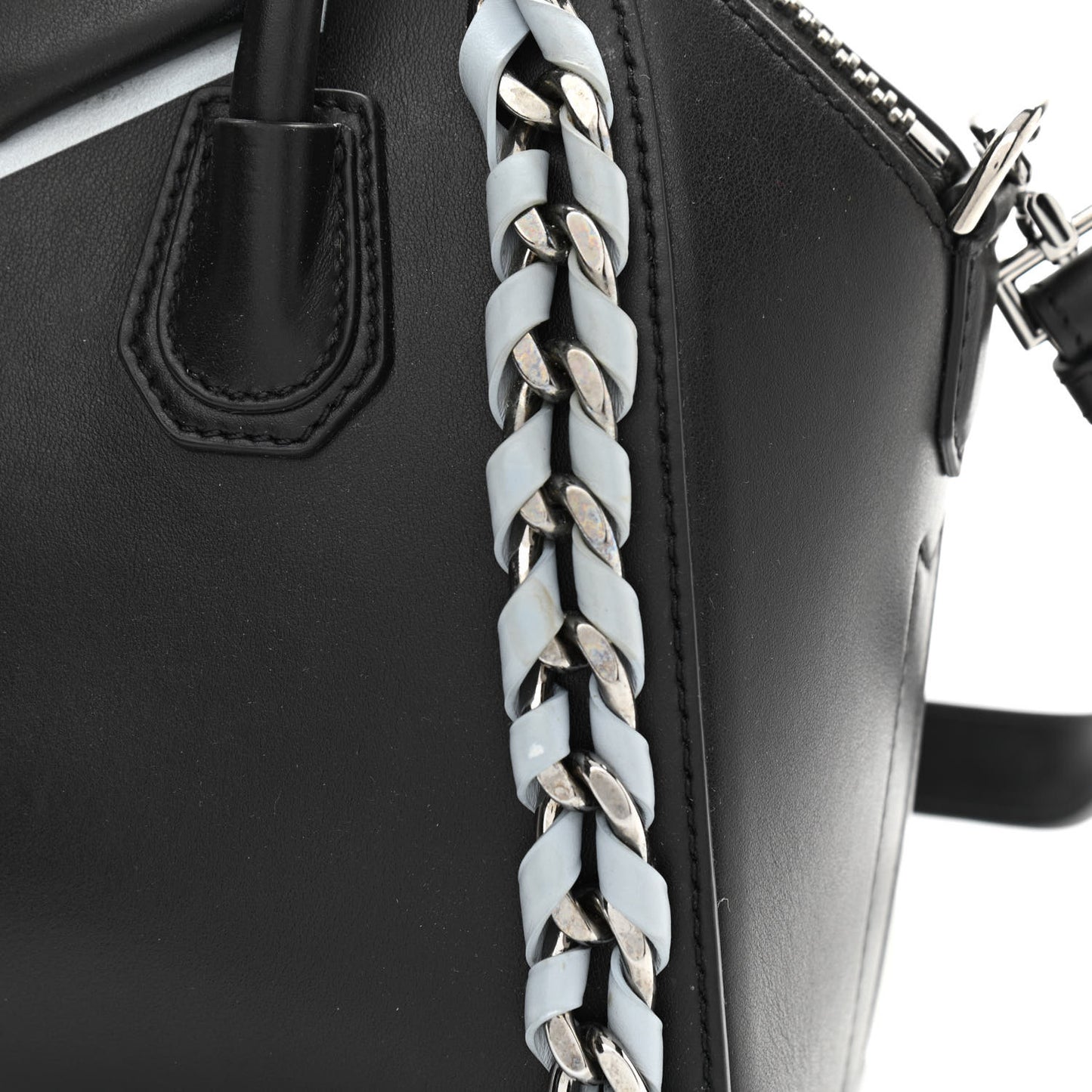 Smooth Calfskin Mini Chain Weave Antigona Black