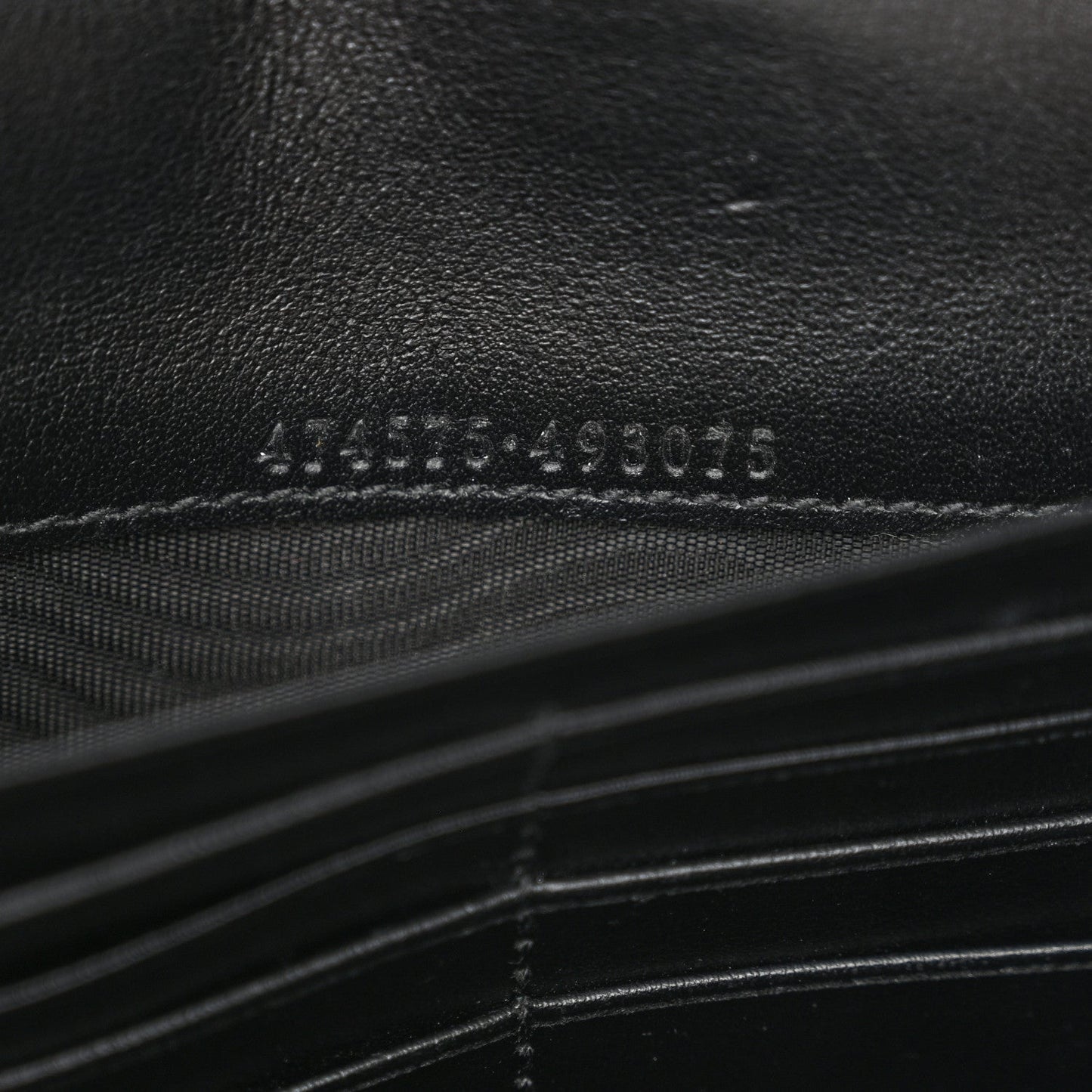 Calfskin Matelasse Aria GG Marmont Chain Wallet Black