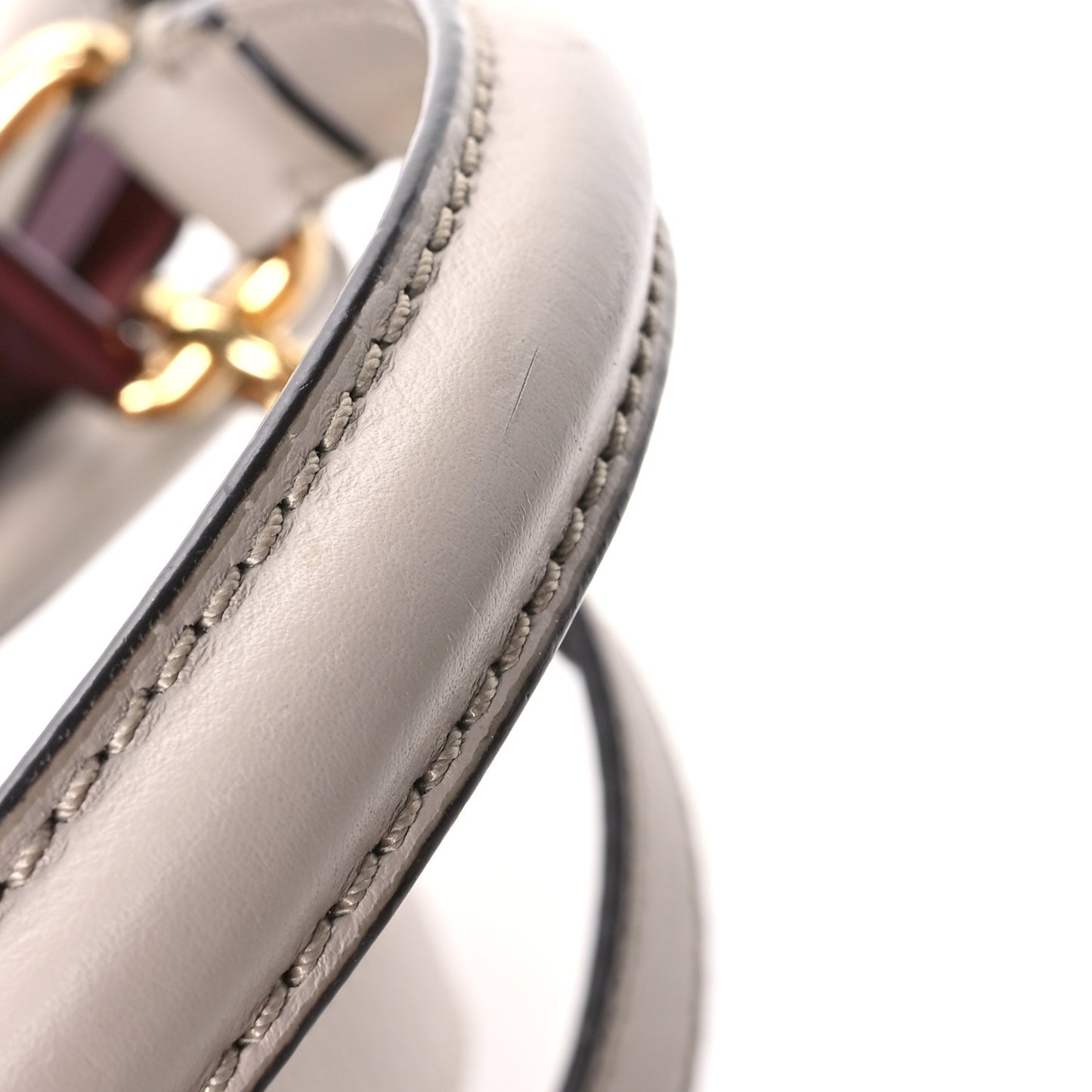 Vitello Seta Shiny Nappa Medium Peekaboo Iconic Satchel Grigio Polvere Magenta