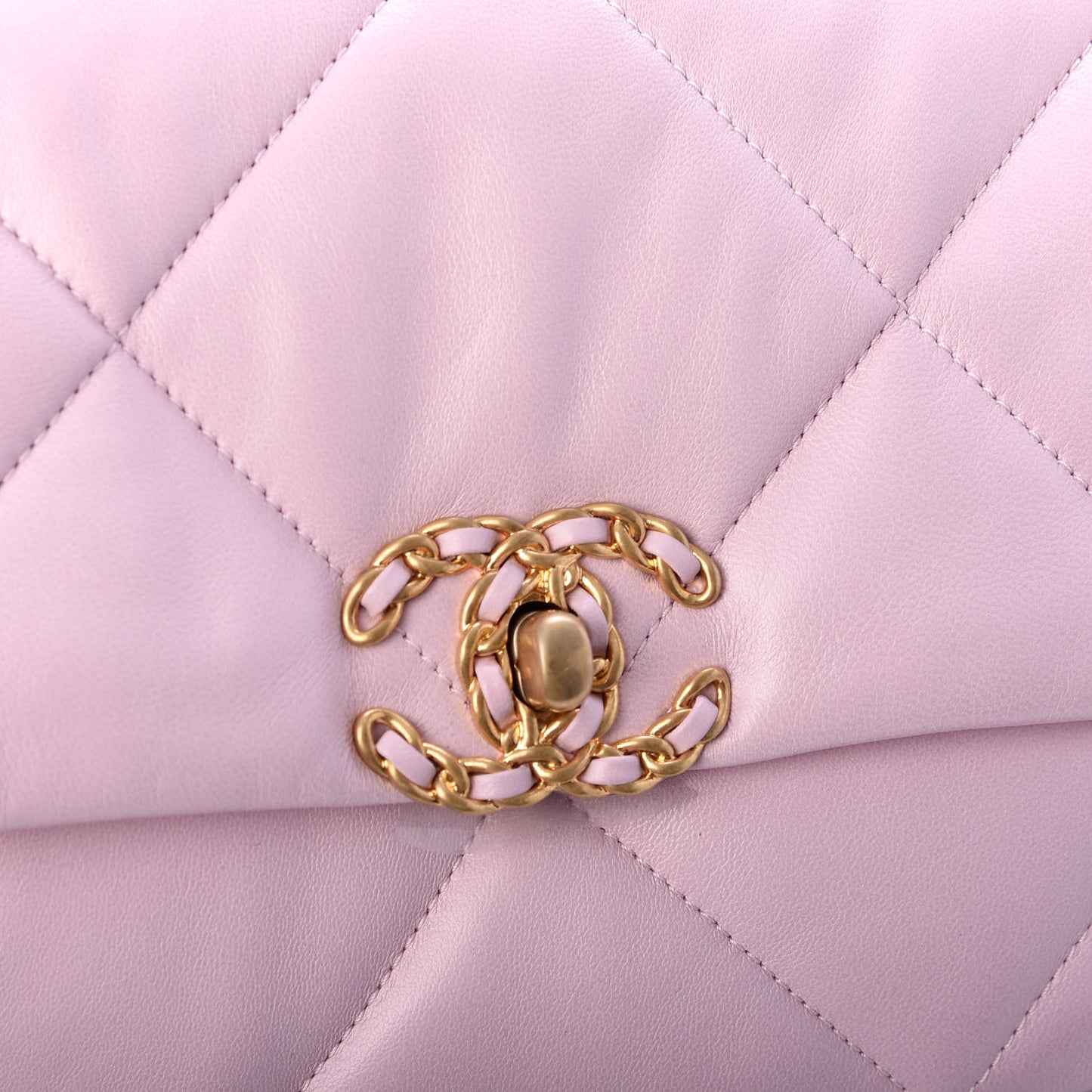 Lambskin Quilted Medium Chanel 19 Flap Light Pink