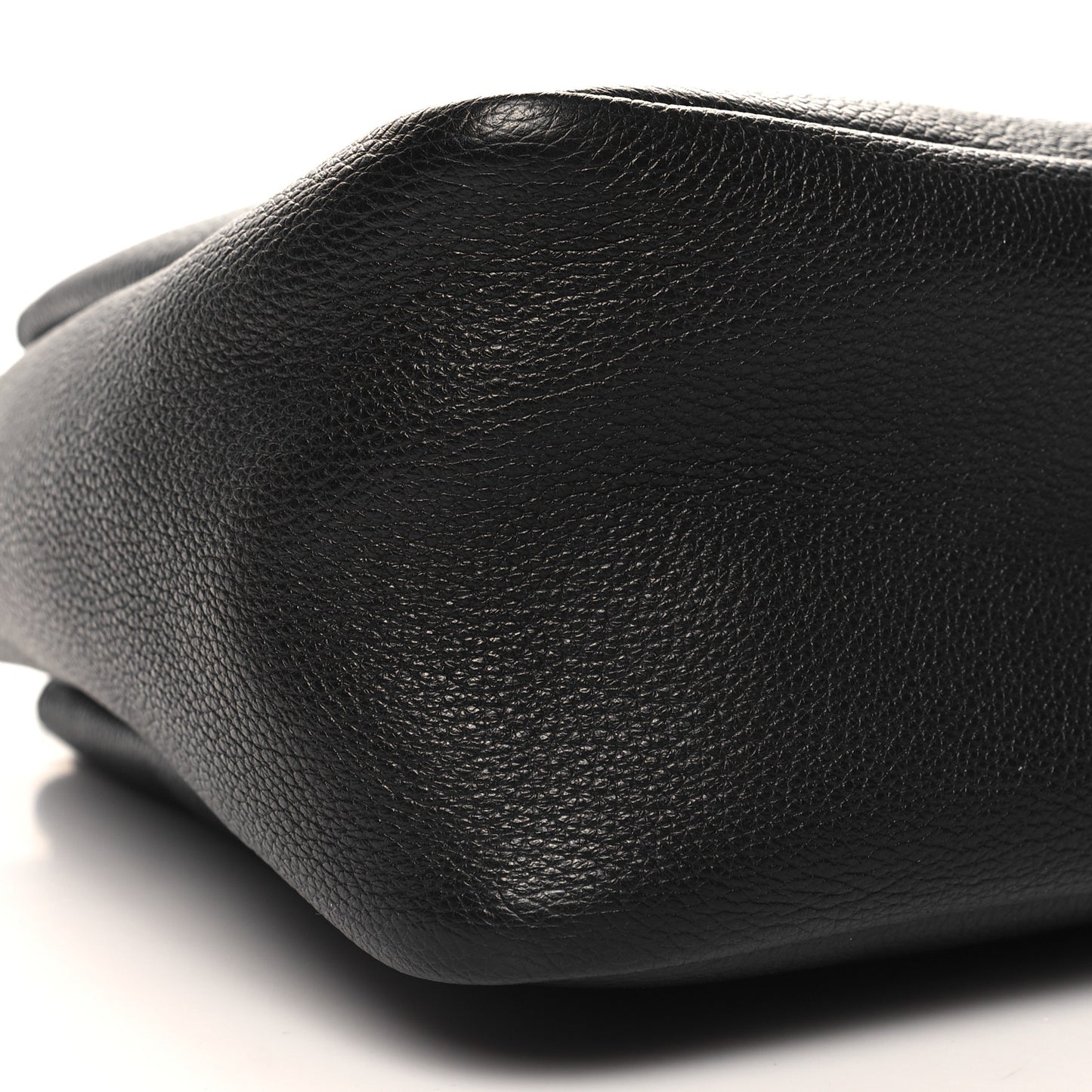 Vitello Daino Soft Medium Dynamique Tote Black