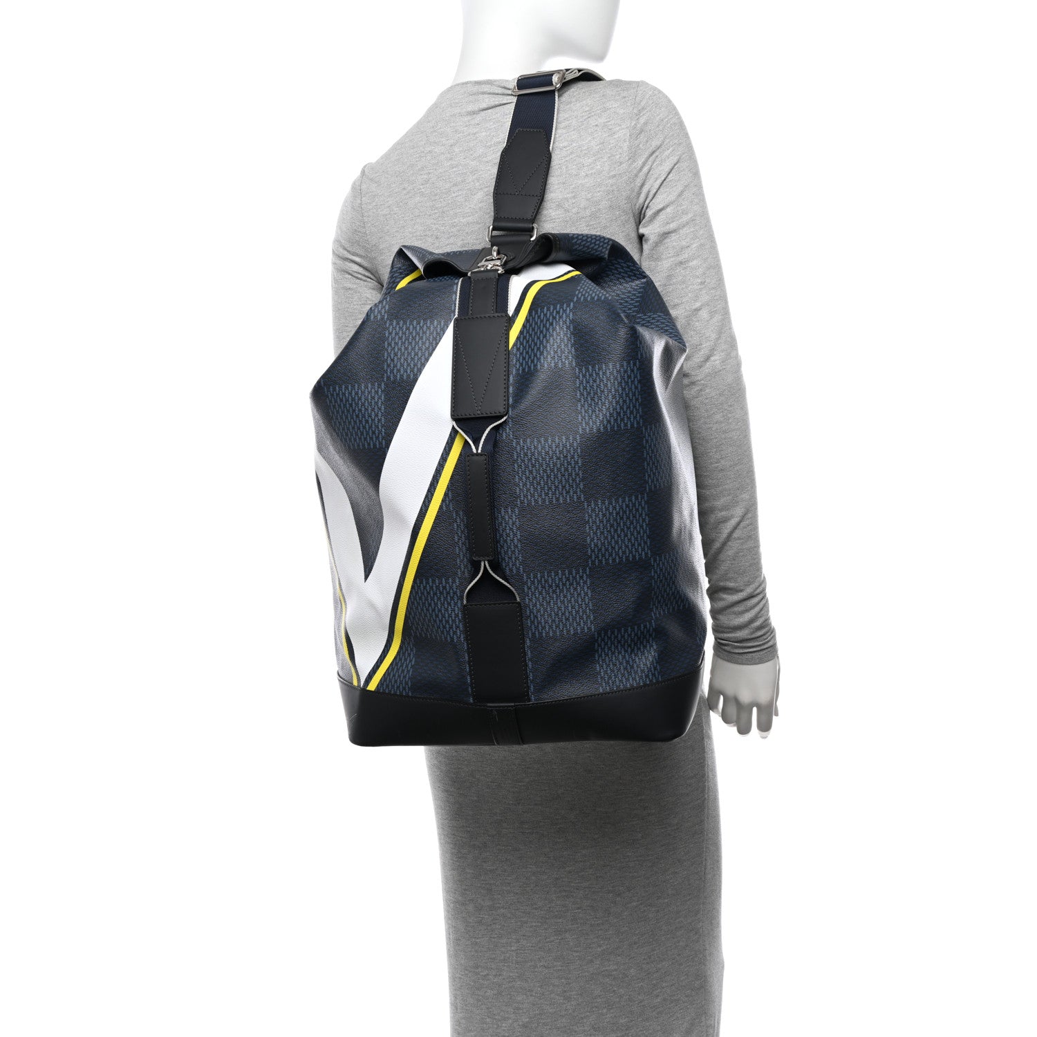 Louis Vuitton Damier Cobalt Latitude America's Cup Sac Marin 2 of 16