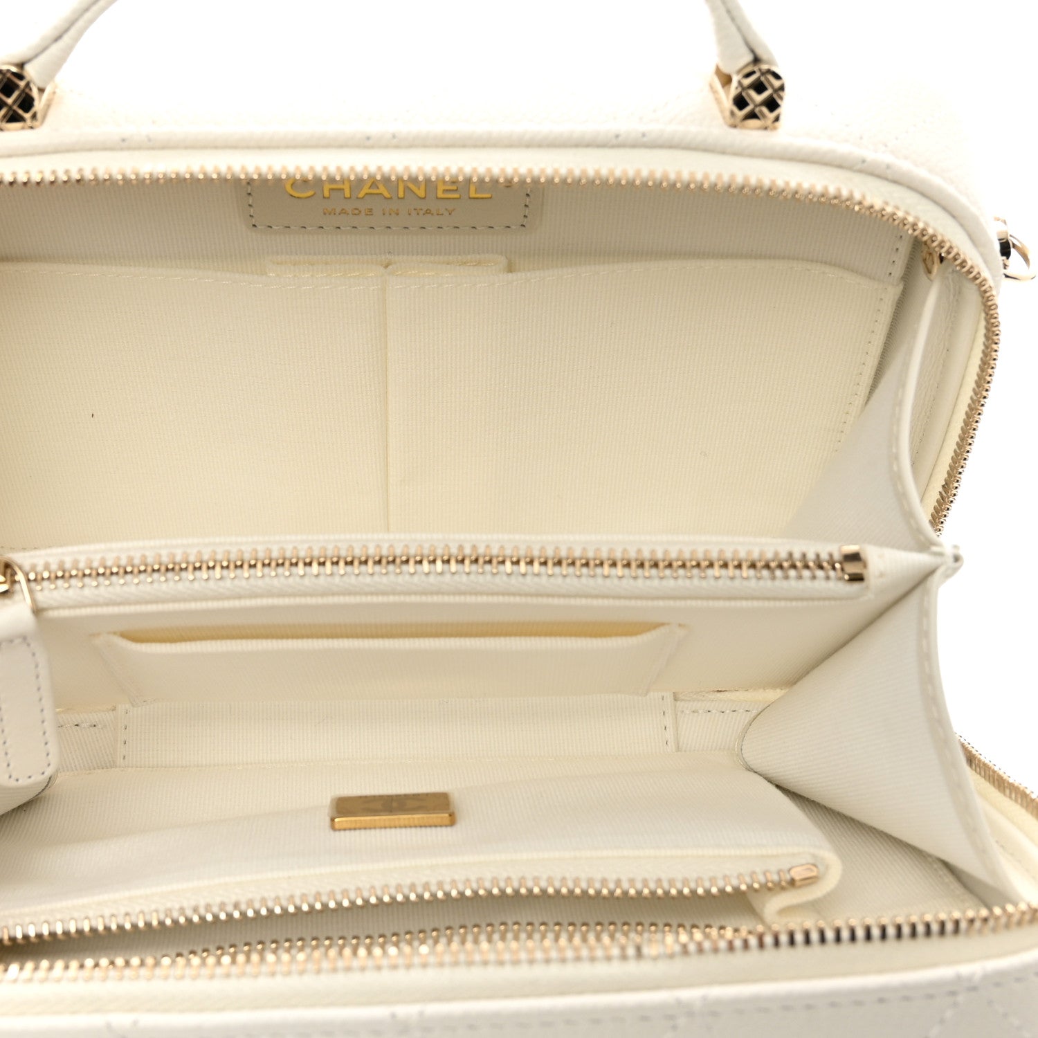 Chanel Caviar Quilted Top Handle Vanity Case White 5 of 10