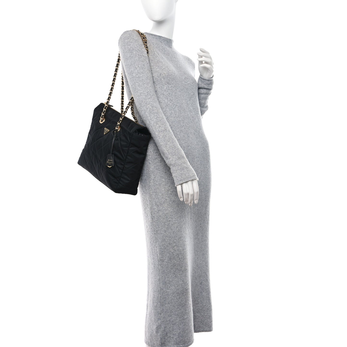 Re-Nylon Impunturato Saffiano Triangle Stitched Re-Edition 1995 Chaine Large Shoulder Bag Black