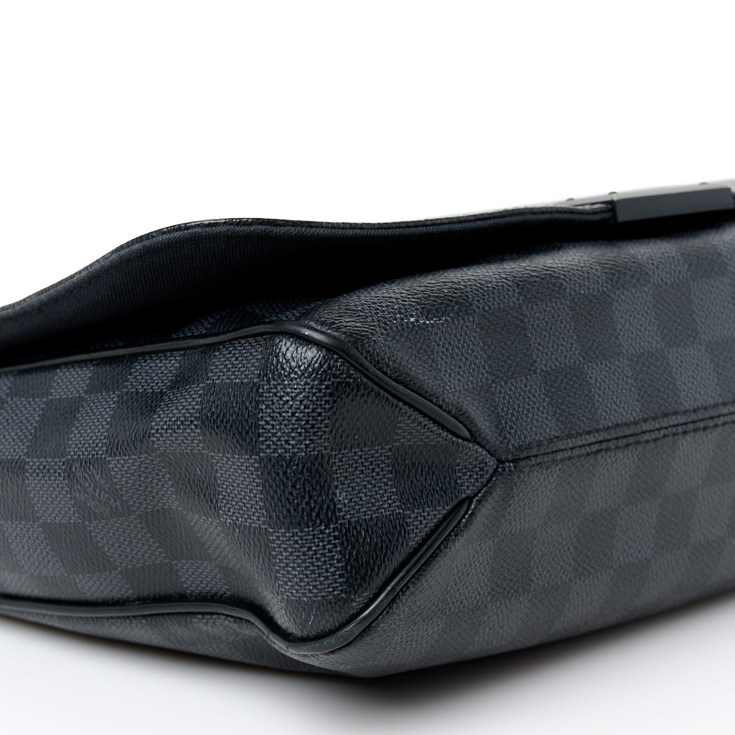 Damier Graphite District MM