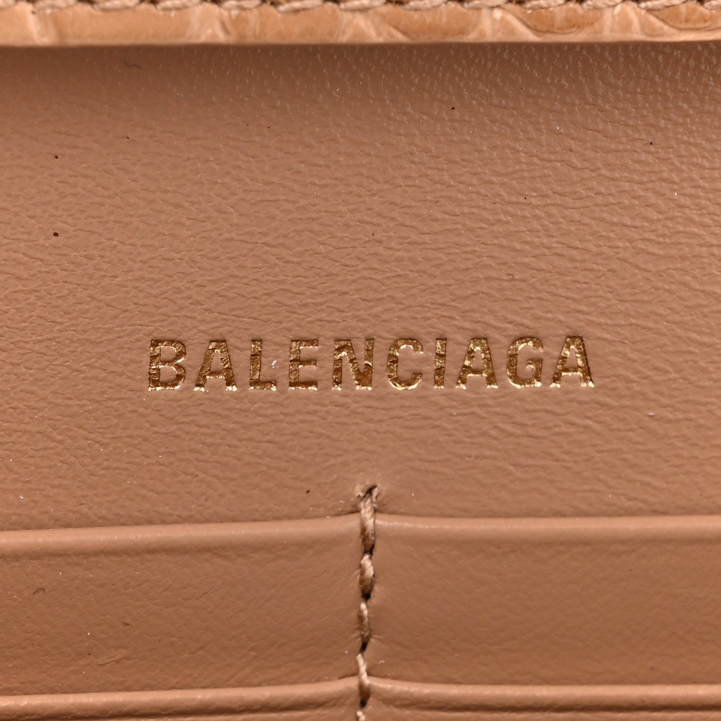 Shiny Calfskin Crocodile Embossed Hourglass Chain Bag Nude Beige