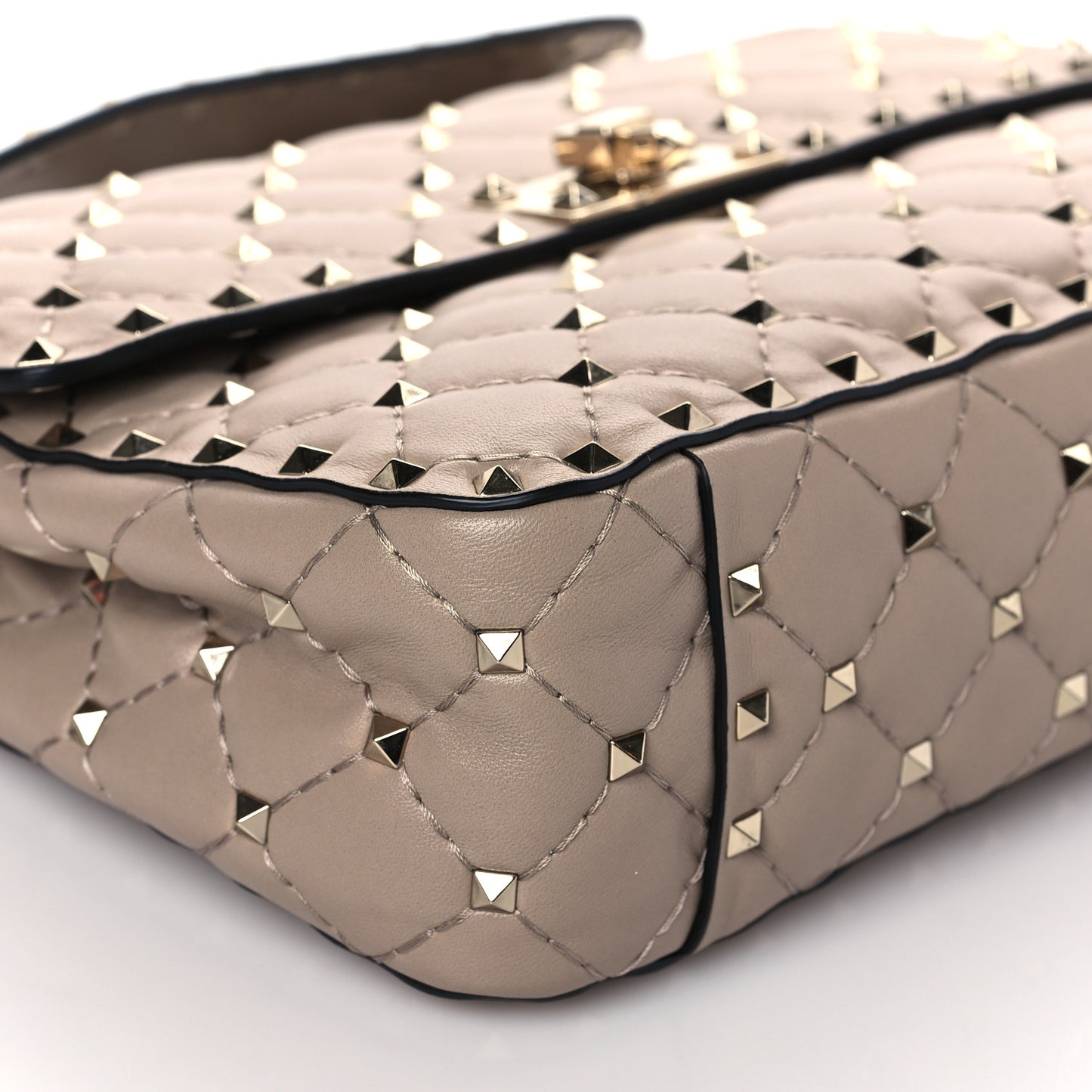 Lambskin Medium Rockstud Spike Shoulder Bag Poudre