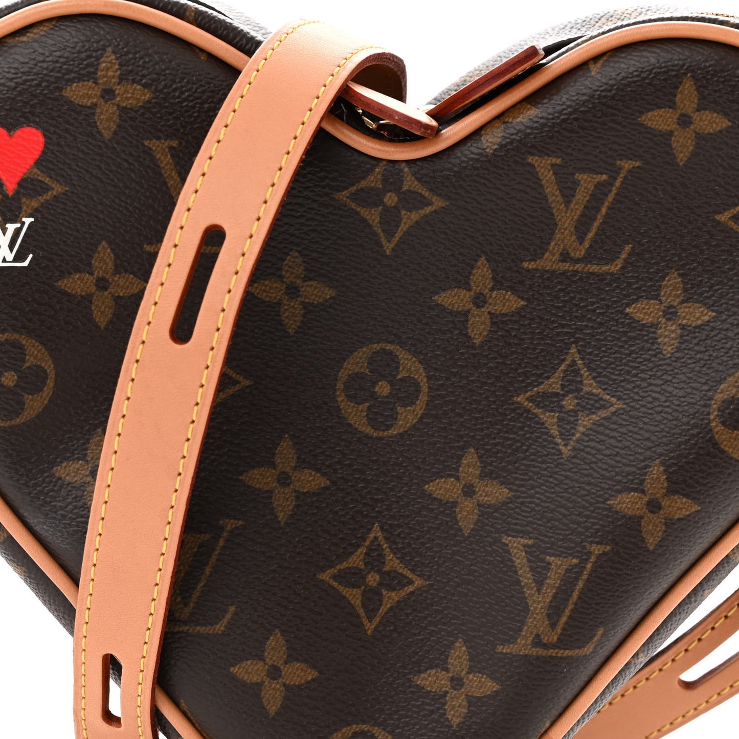 Monogram Game On Coeur