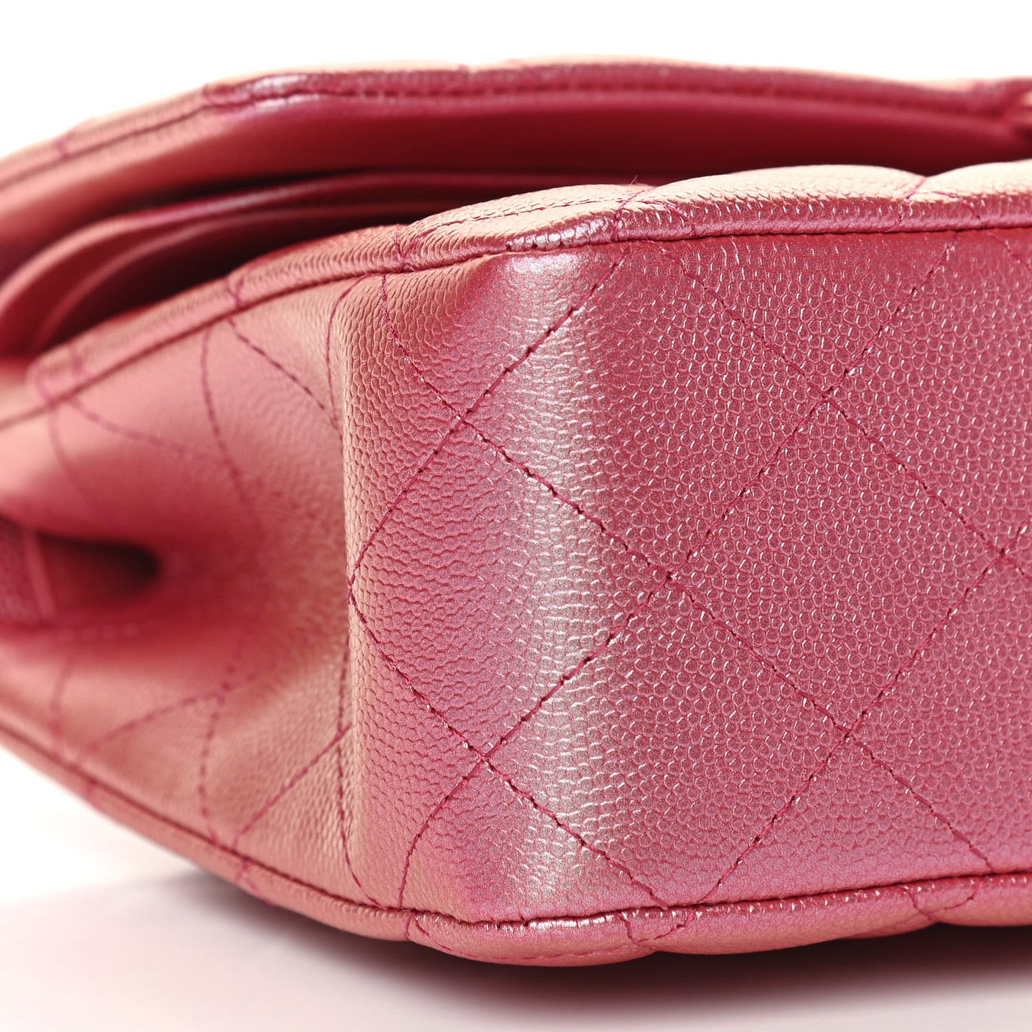 Iridescent Caviar Quilted Medium Double Flap Pink
