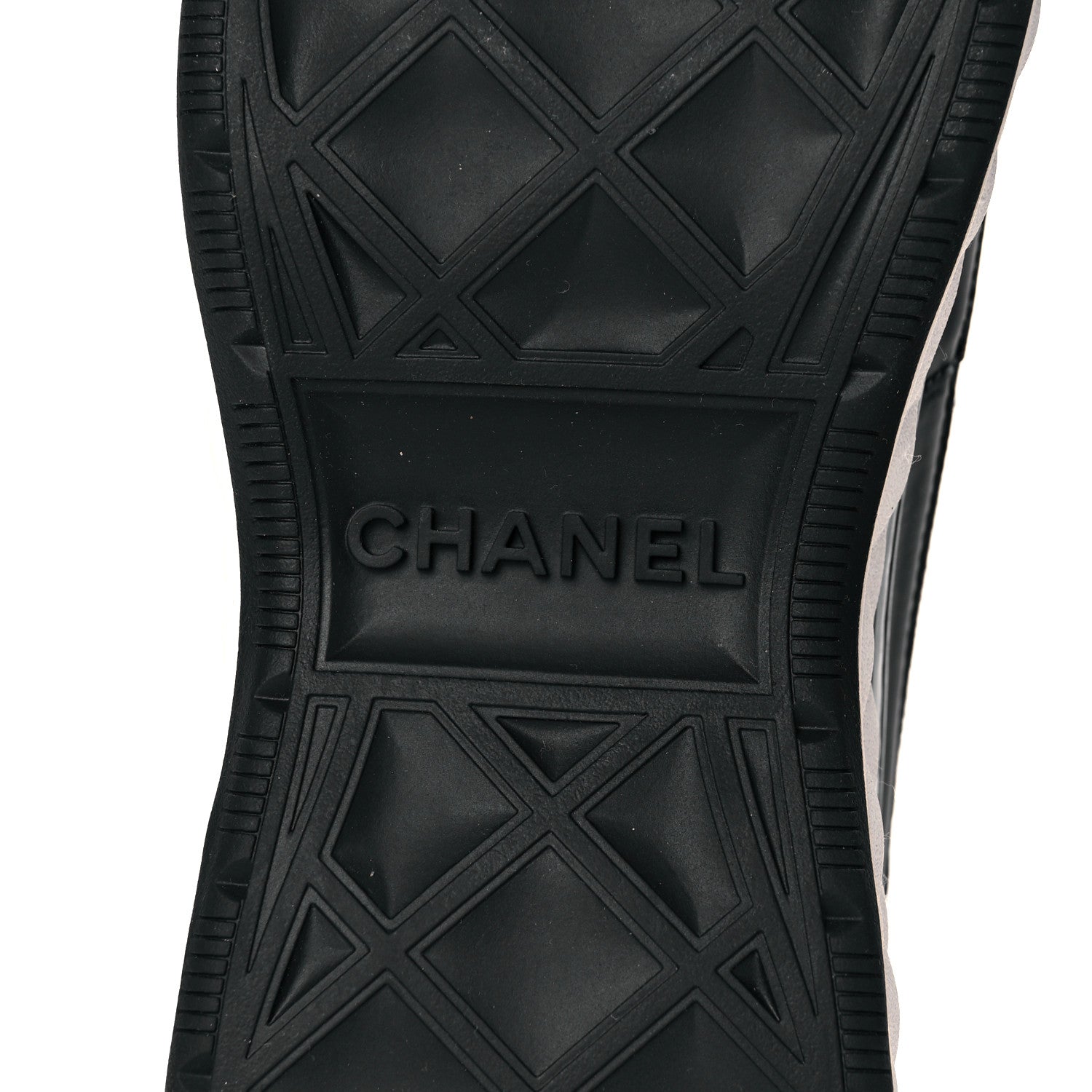 Chanel Velvet Calfskin Mixed Fibers CC Sneakers 36 Black 7 of 9