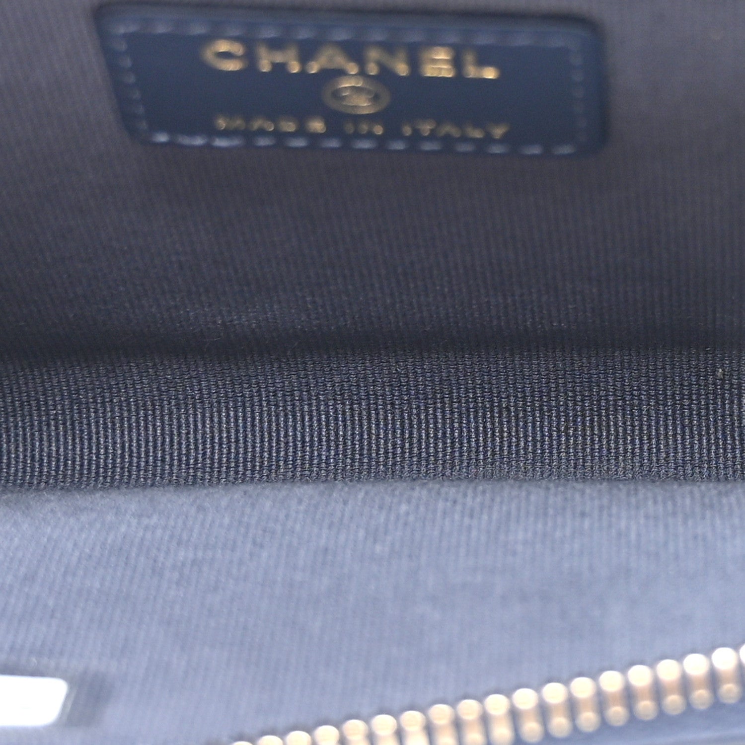 Chanel Caviar Quilted CC Zip Around Card Holder Navy 5 of 8