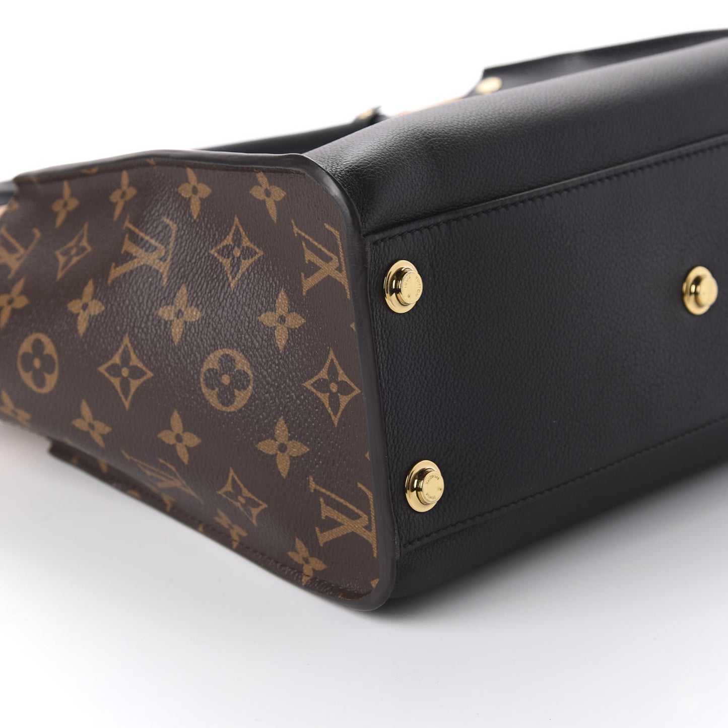 Calfskin Monogram On My Side Black
