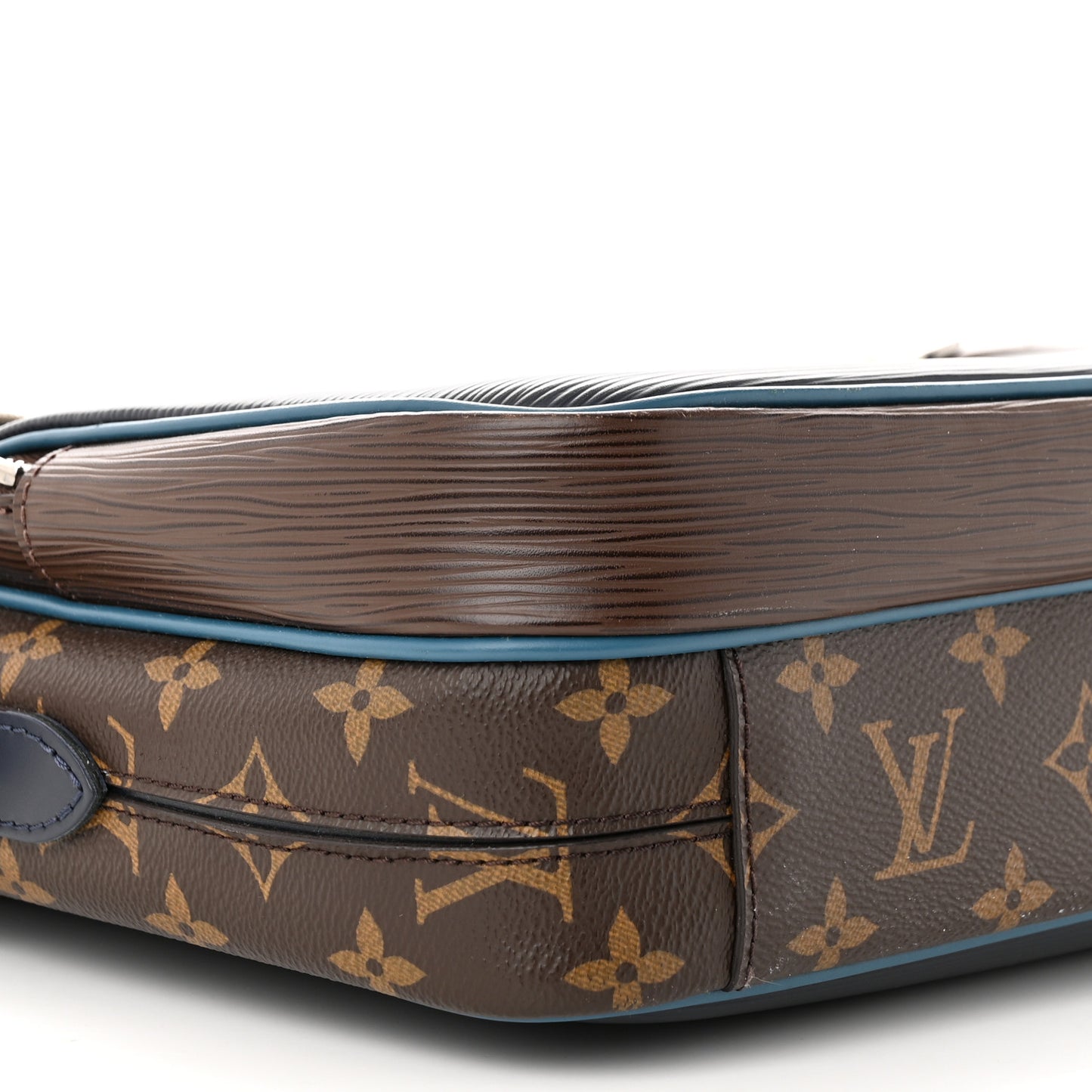 Epi Monogram Nil Slim