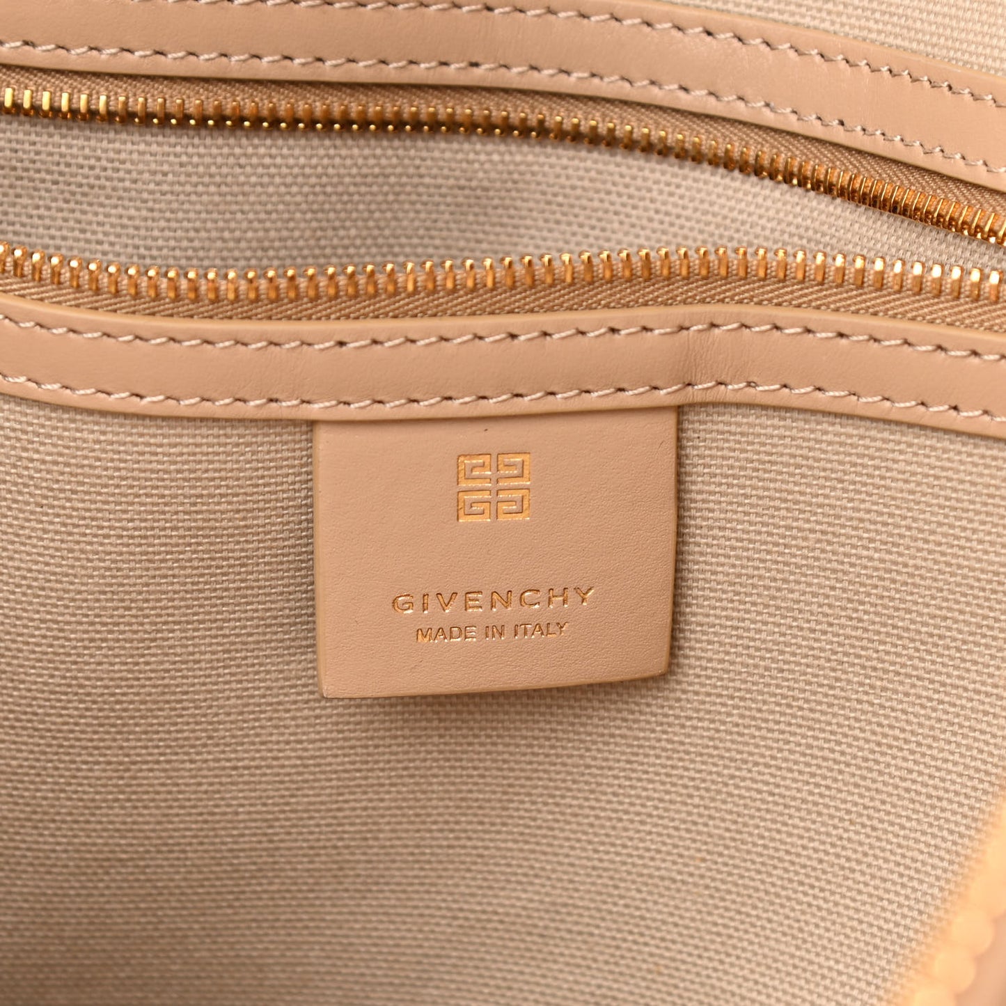Box Calfskin Small Antigona Sport Top Handle Bag Beige Cappuccino