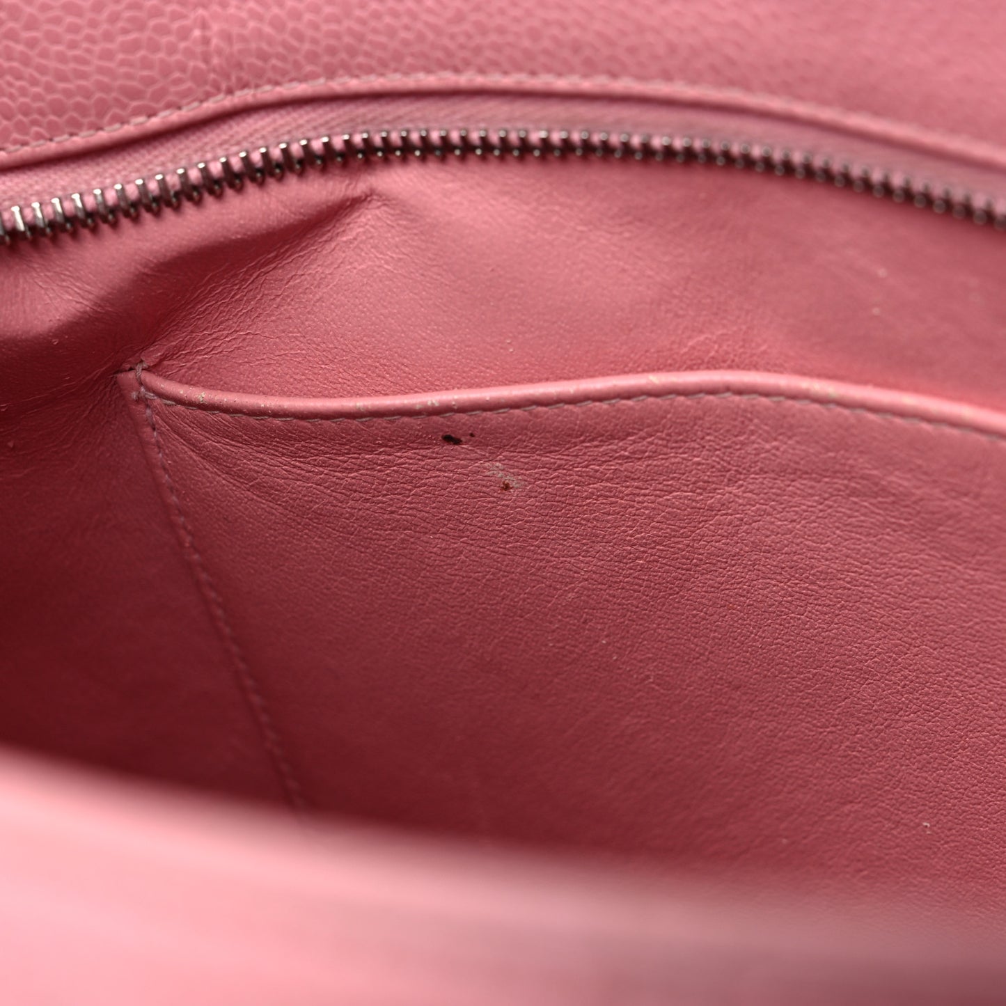 Caviar Medallion CC Tote Light Pink