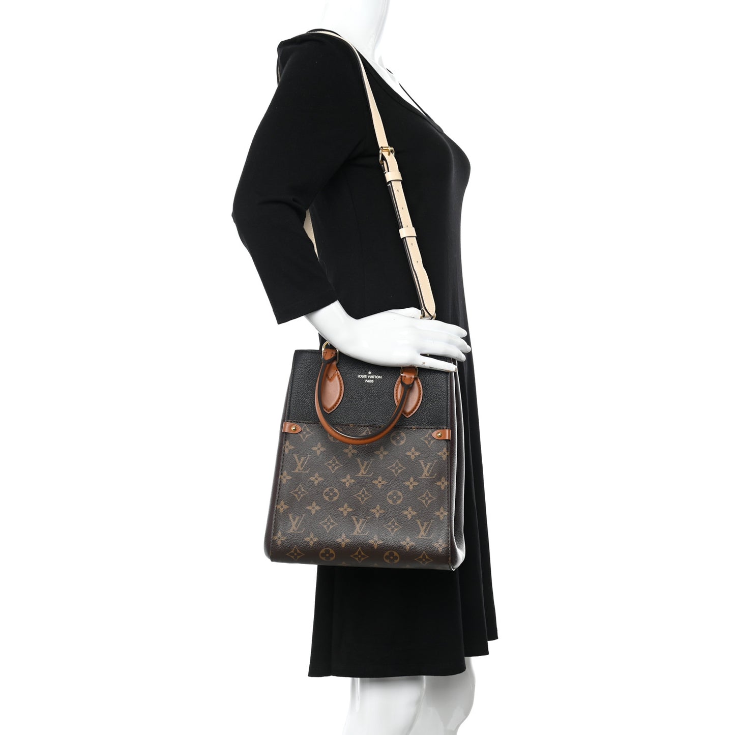 Calfskin Monogram Fold Tote MM Black Wine Cream