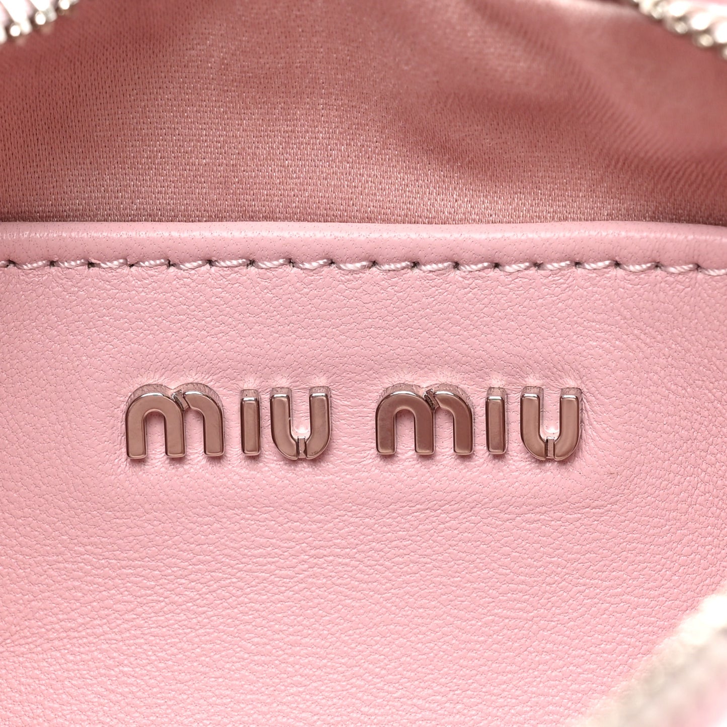 Nappa Matelasse Shoulder Bag Alabastro