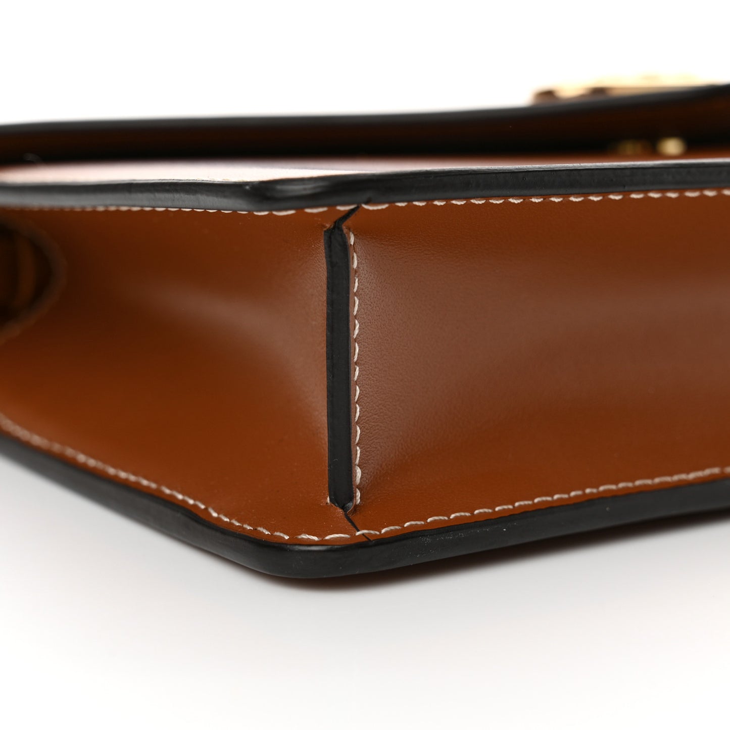 Triomphe Canvas Maillon Wallet On Chain Bag Tan