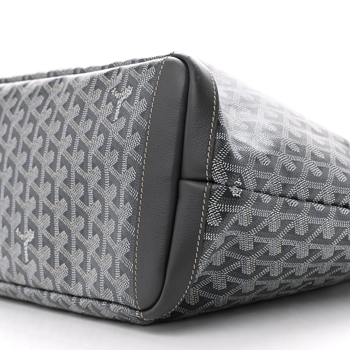 Goyardine Artois MM Grey