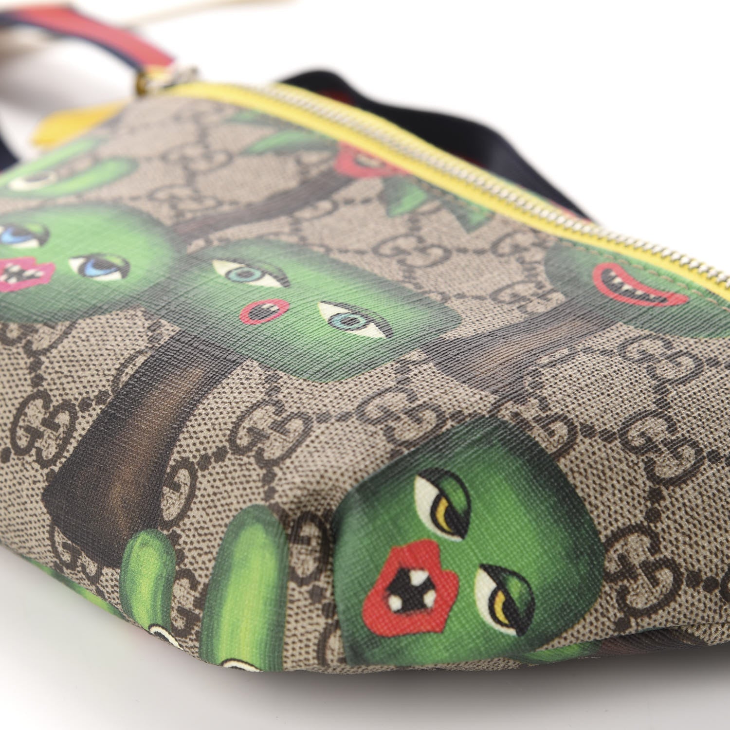 Gucci GG Supreme Monogram Smiling Plants Childrens Belt Bag Multicolor 7 of 10