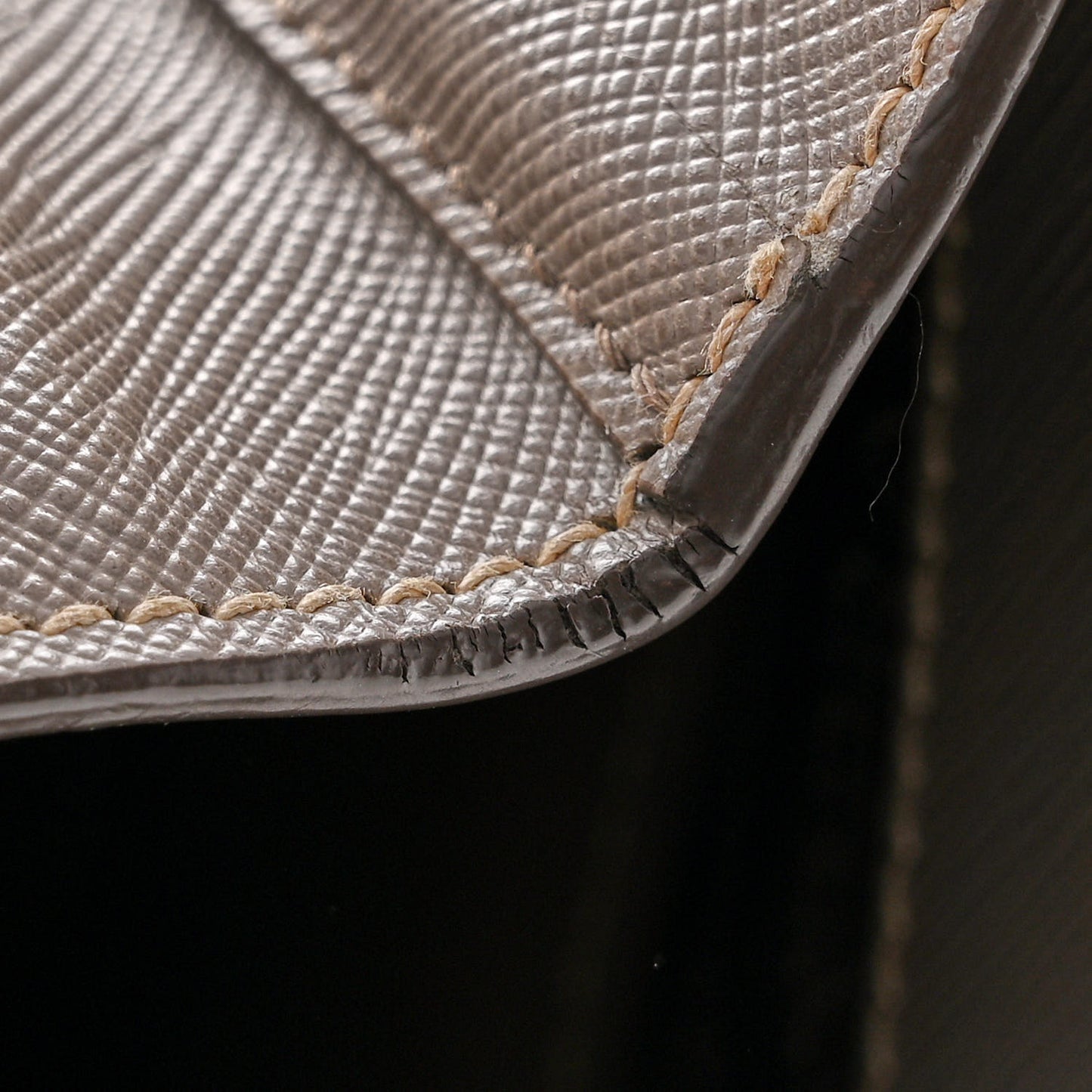 Saffiano Large Galleria Double Zip Tote Argilla