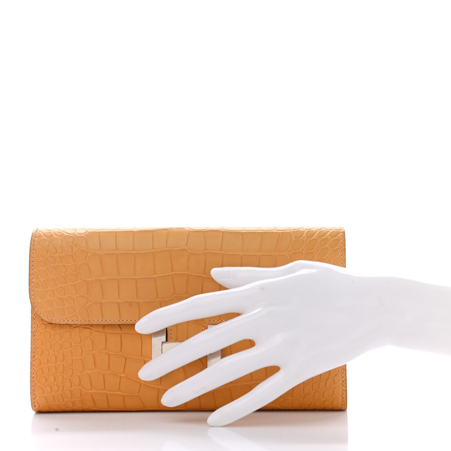 Matte Alligator Verso Constance Long Wallet Paille Sable