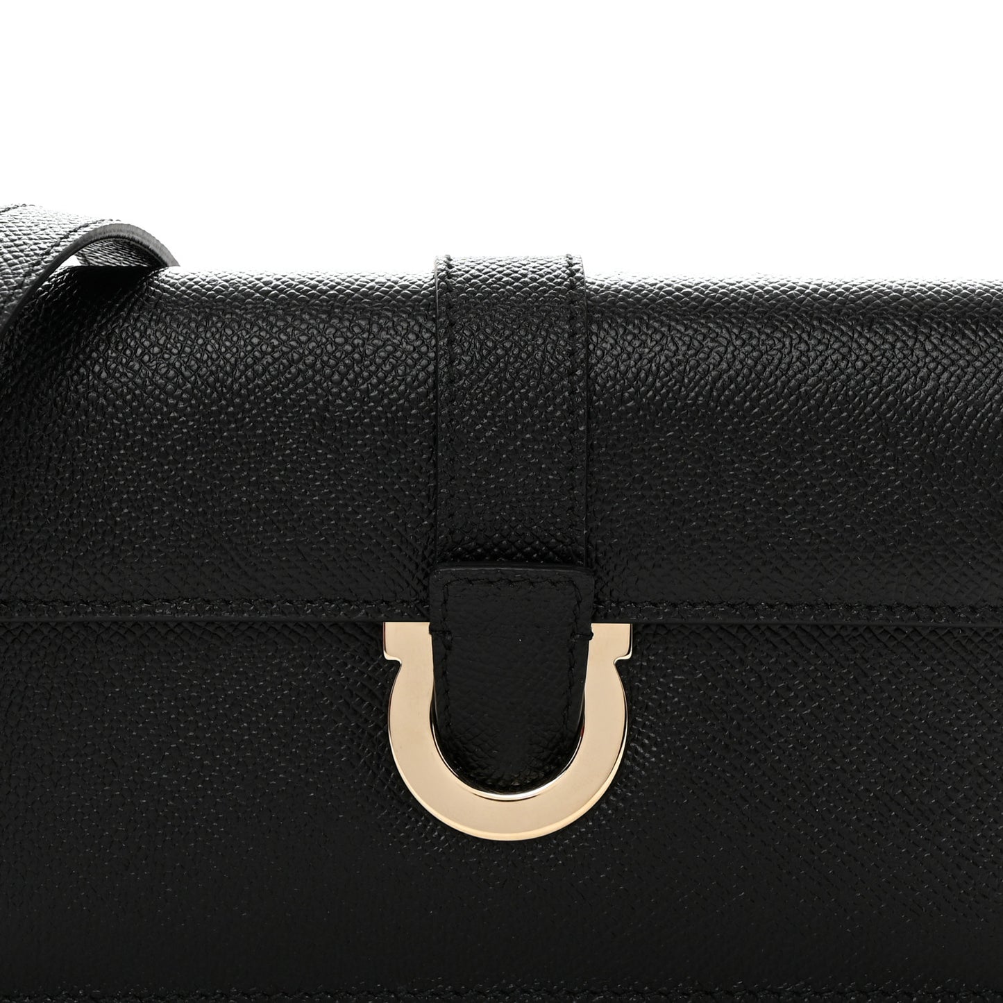 Pebbled Calfskin Thalia Wallet On Chain Black
