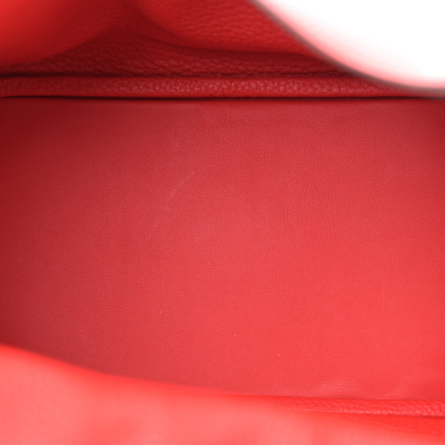 Taurillon Clemence Lindy 26 Rouge De Coeur