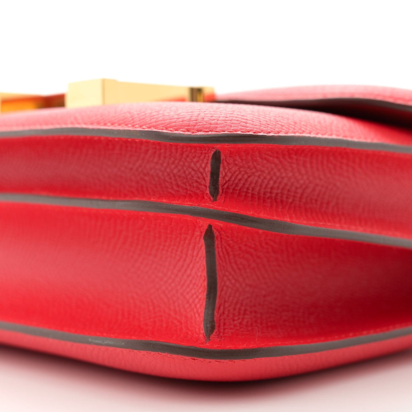 Epsom Constance 18 Rouge de Coeur