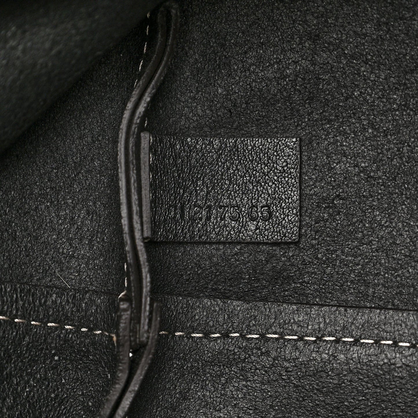 Small Grain Smooth Calfskin Medium Darryl Tote Black