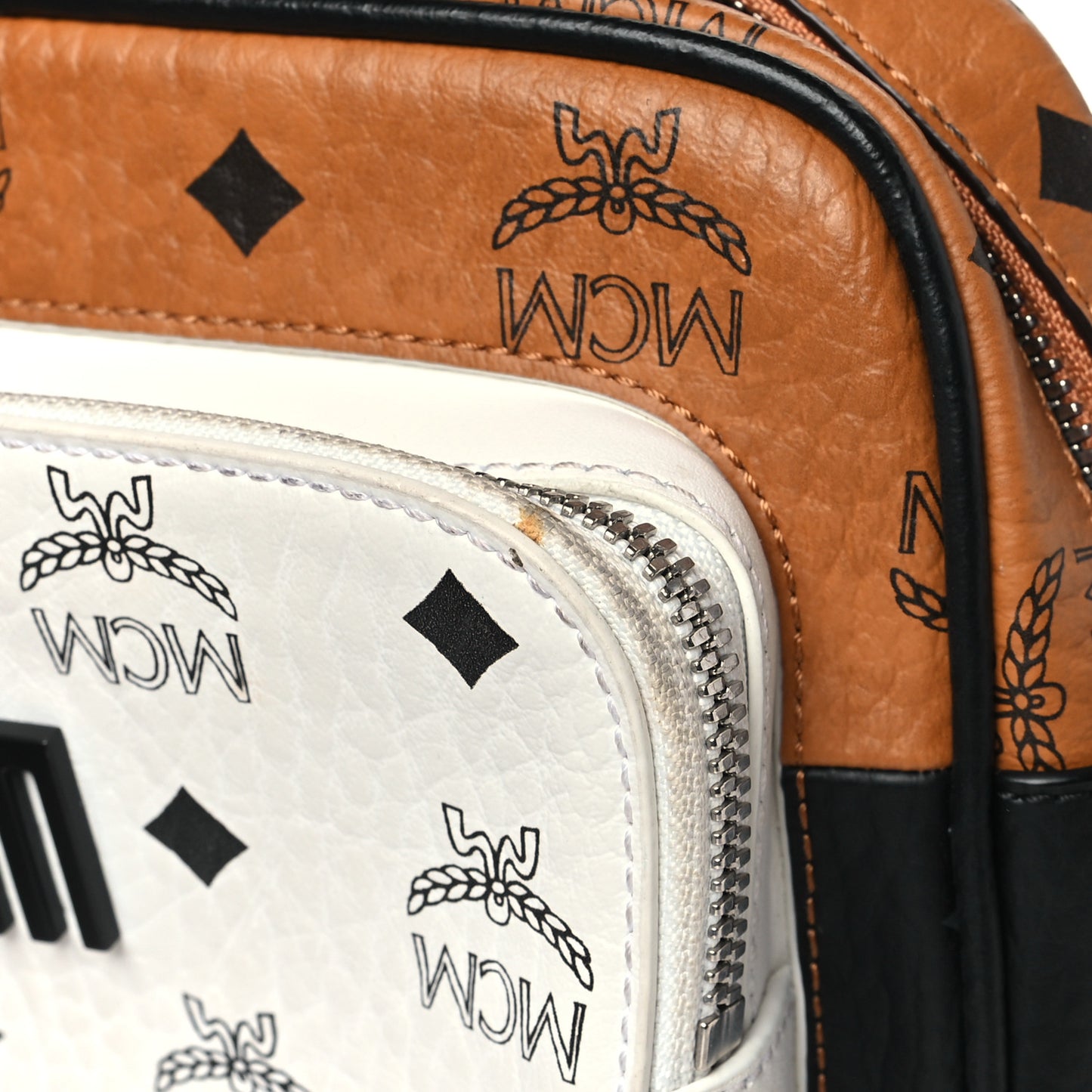 Visetos Mix Small Klassik Crossbody White