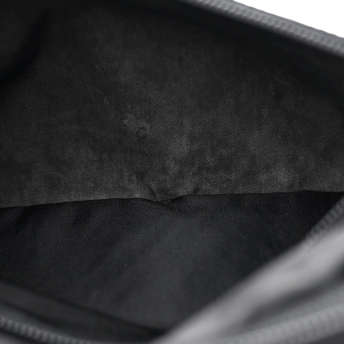Nylon Vela Messenger Bag Black