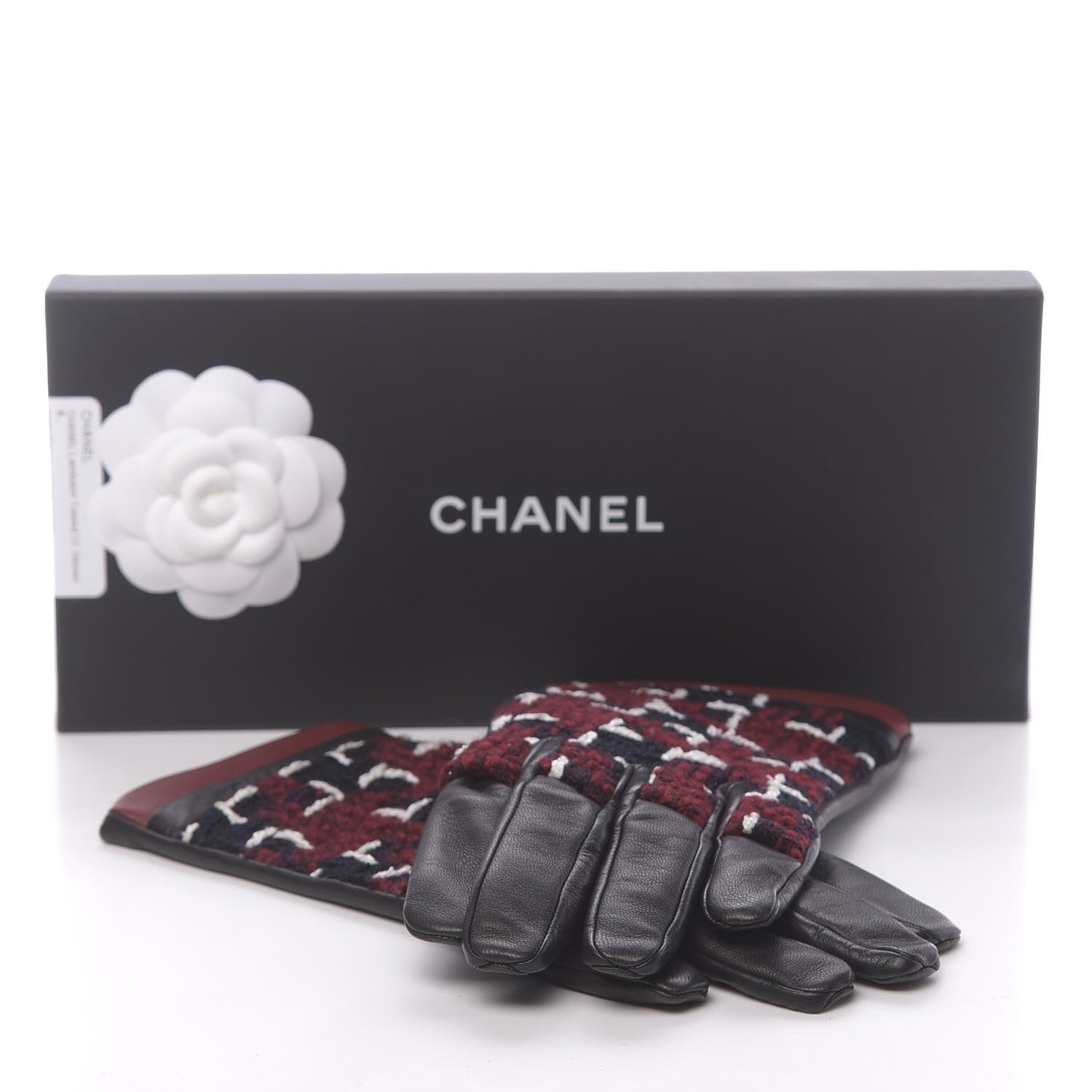 Chanel Lambskin Tweed CC Gloves 8 Red Black White 5 of 5