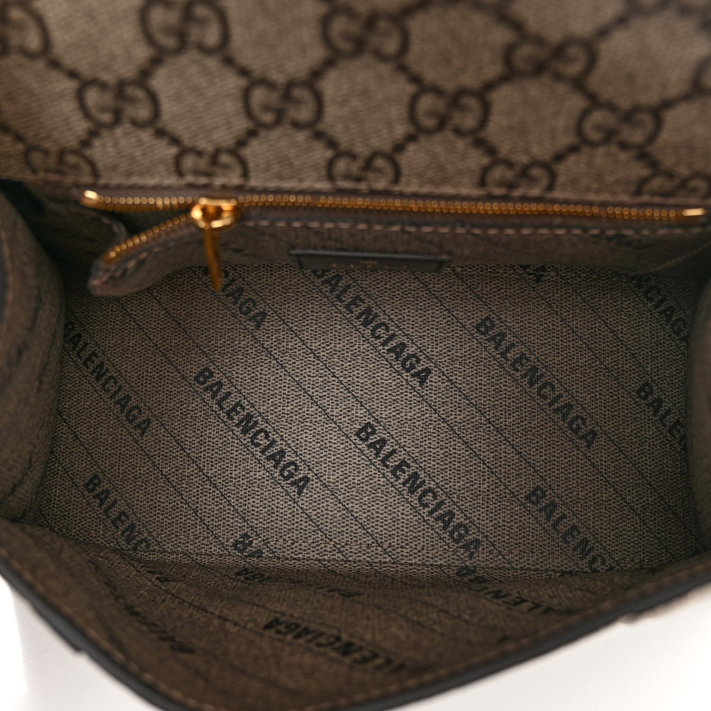 X GUCCI GG Supreme Monogram Small Hourglass Top Handle Bag Beige Ebony