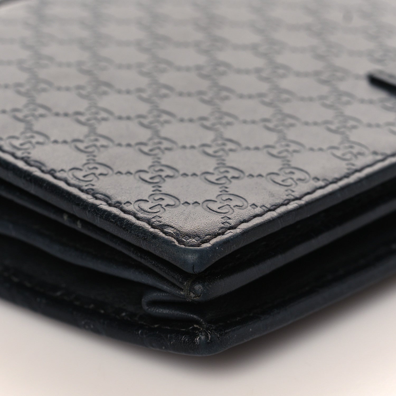 Gucci Microguccissima Crossbody Wallet Black 8 of 9