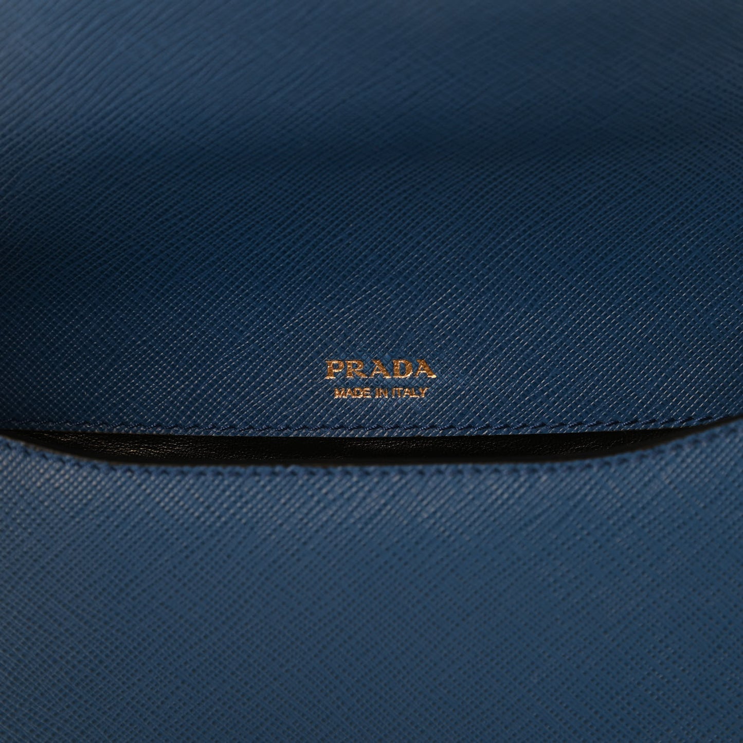 Saffiano Envelope Chain Shoulder Bag Bluette