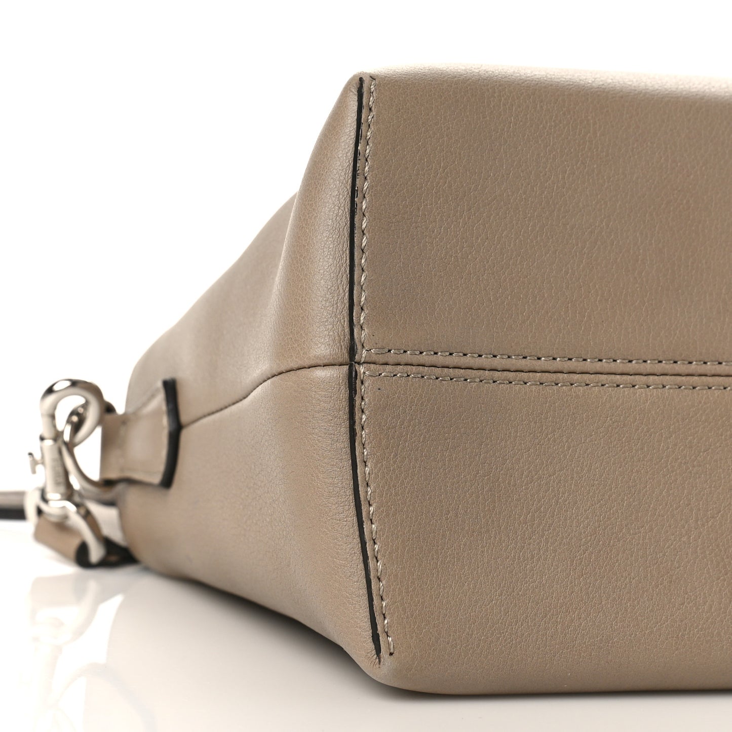 Vitello Dolce Medium By The Way Boston Bag Tortora Seppia