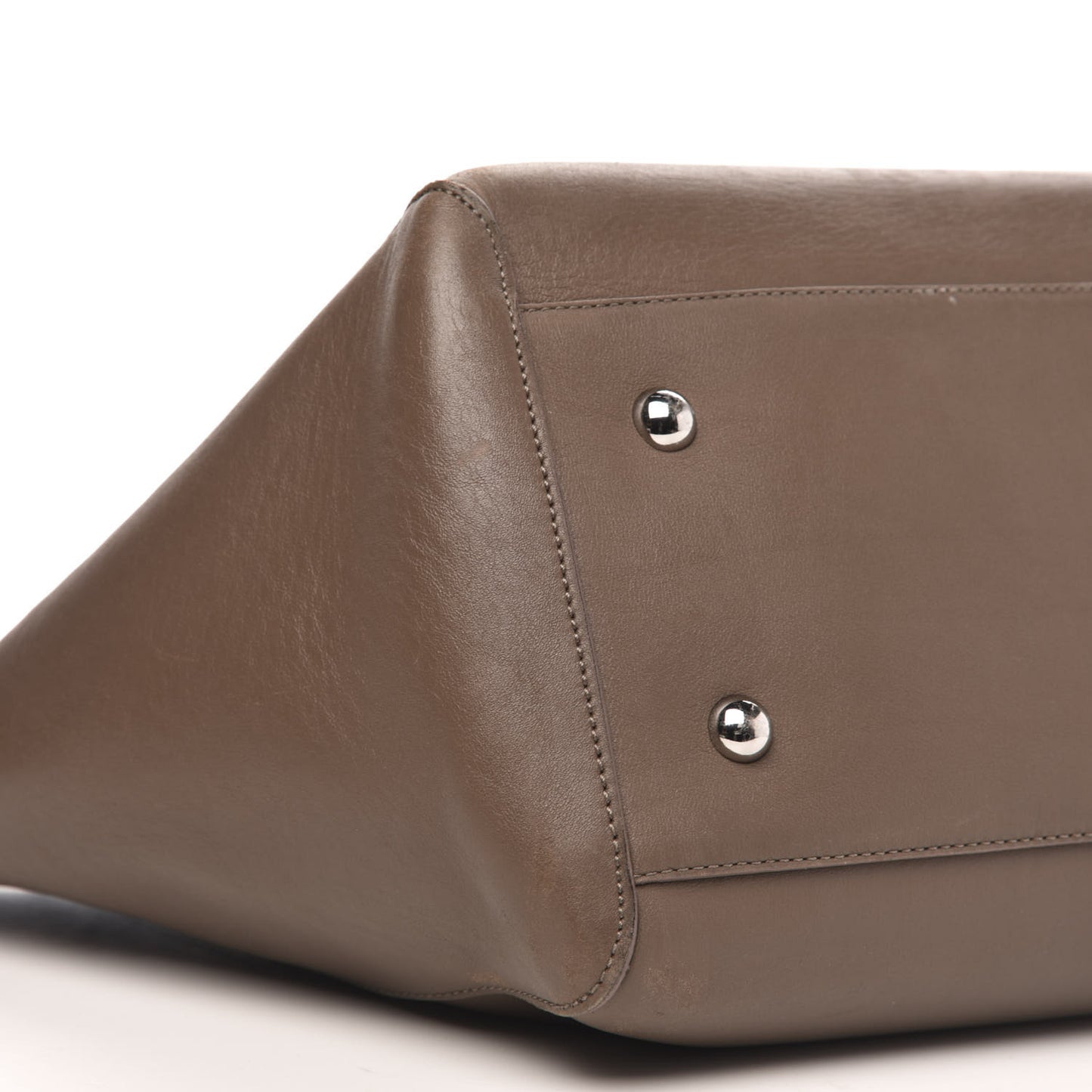 Silky Calf Medium Willow Tote Taupe