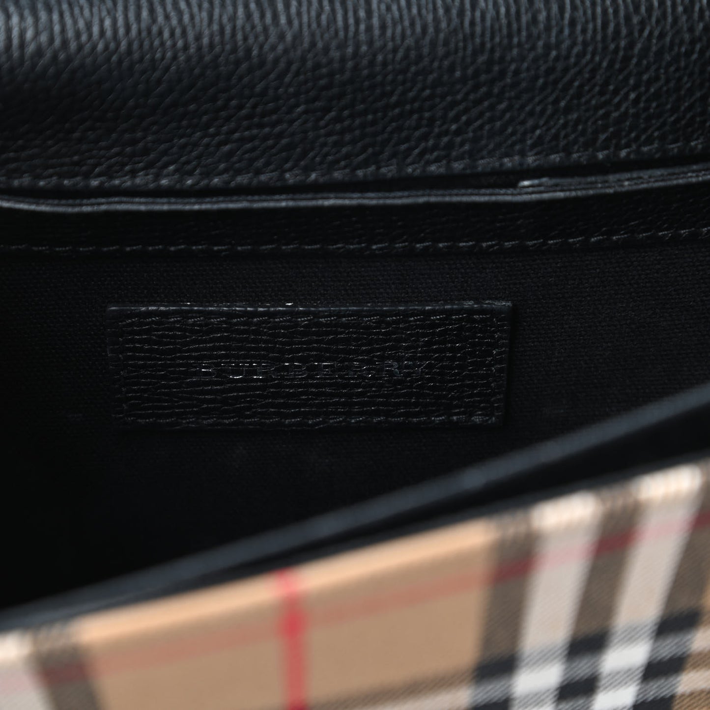 Derby Calfskin Vintage Check Small Macken Crossbody Bag Black