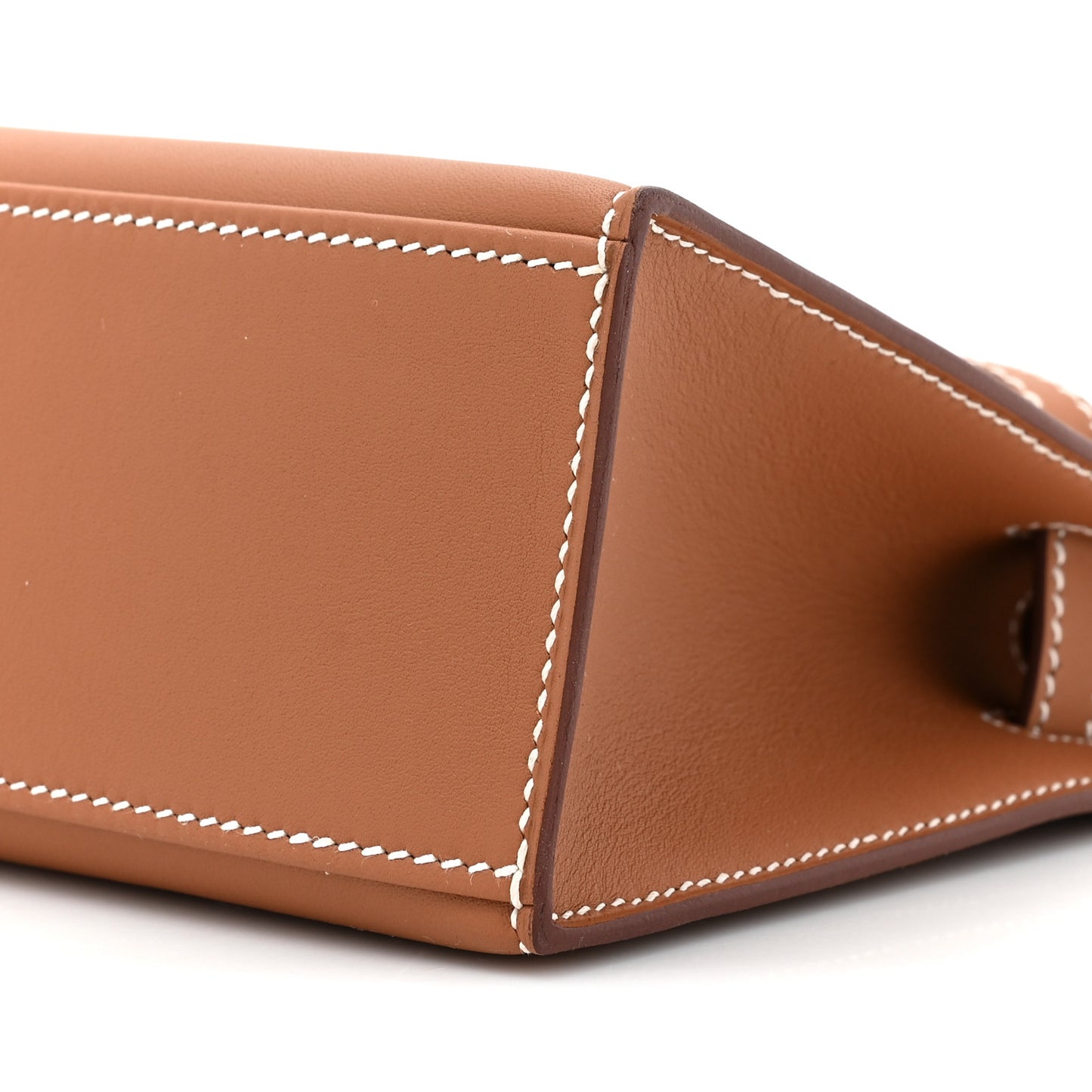Swift Kelly Pochette Clutch Gold