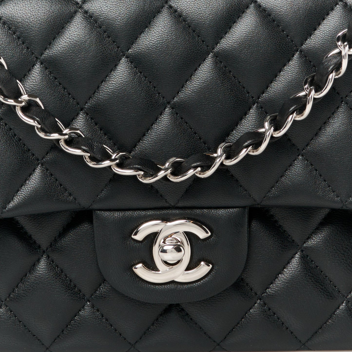 Lambskin Quilted Medium Double Flap Black