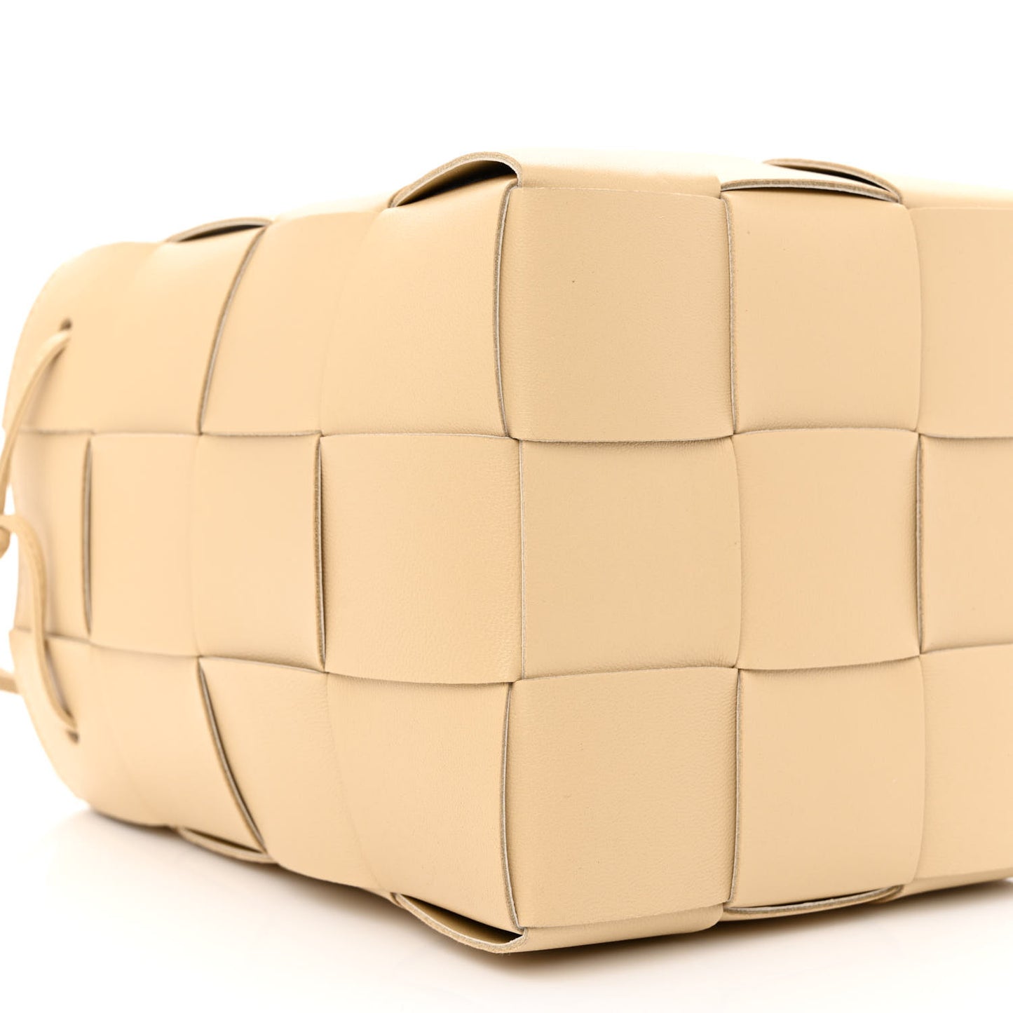 Lambskin Maxi Intrecciato Small Cassette Crossbody Bucket Bag Porridge