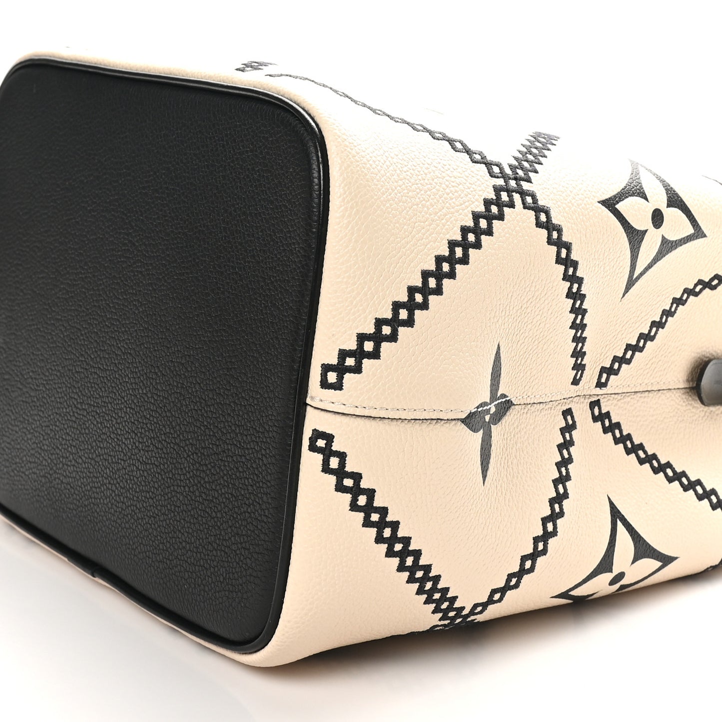 Empreinte Monogram Giant Broderies Neonoe MM Cream Black