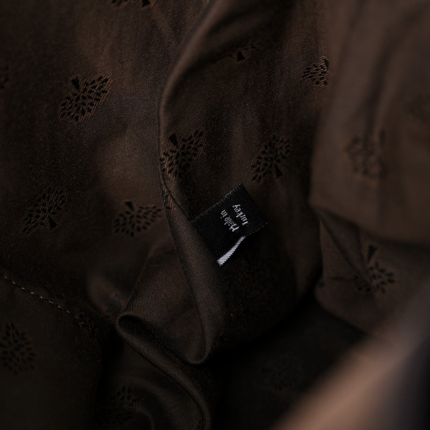 Soft Buffalo Medium Alexa Oak