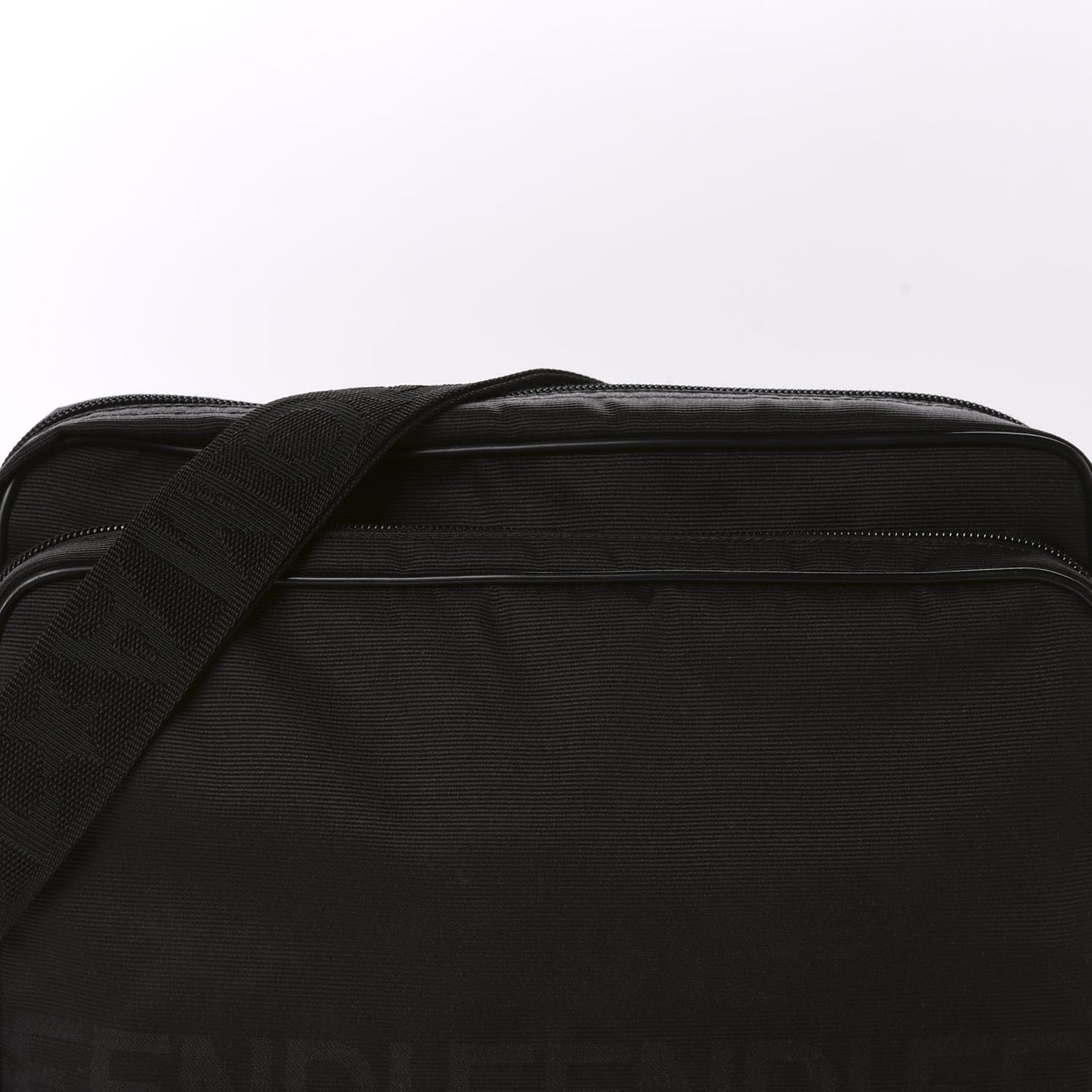 Nylon Vitello Messenger Bag Black