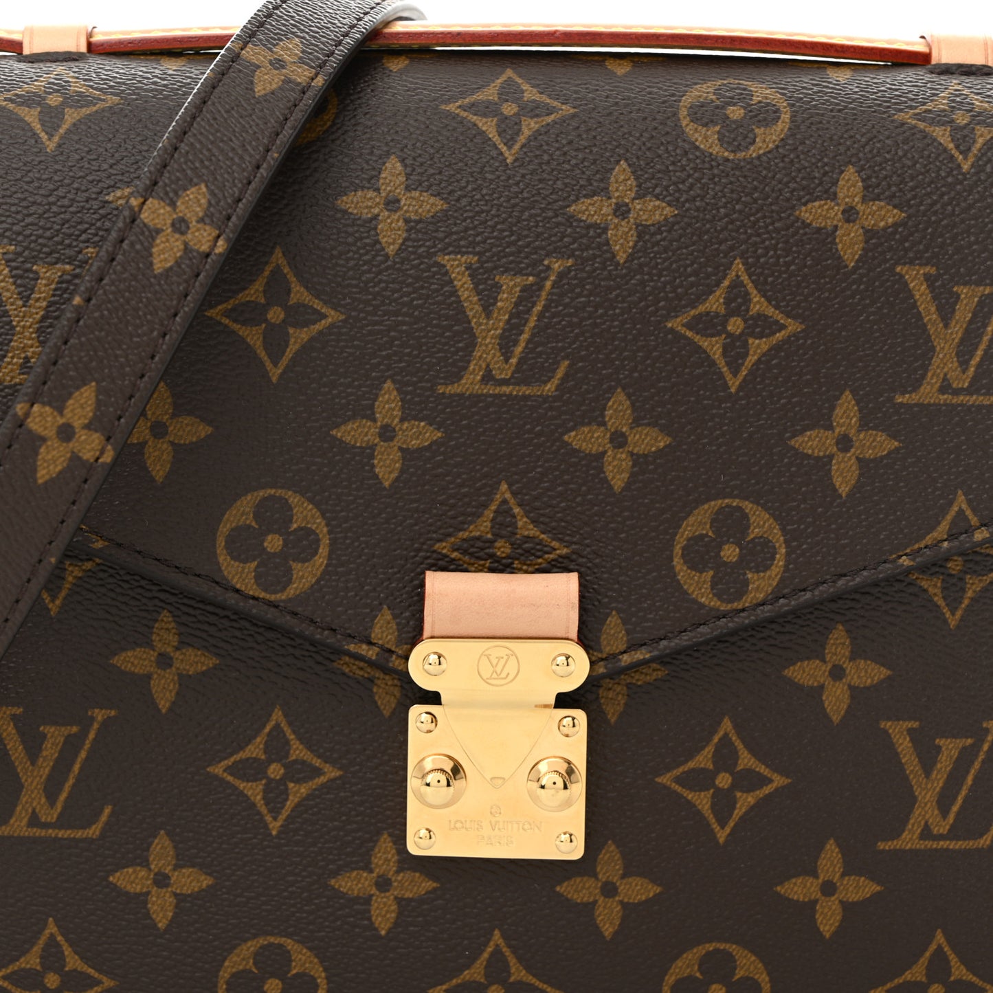 Monogram Pochette Metis