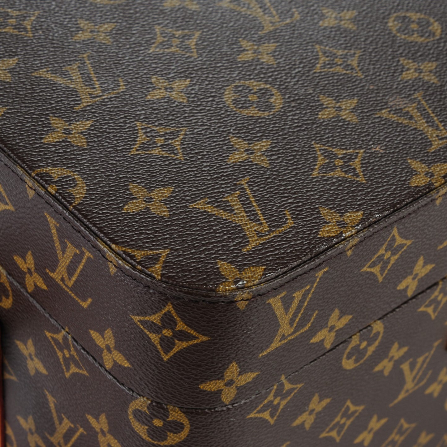 Monogram Beauty Train Case